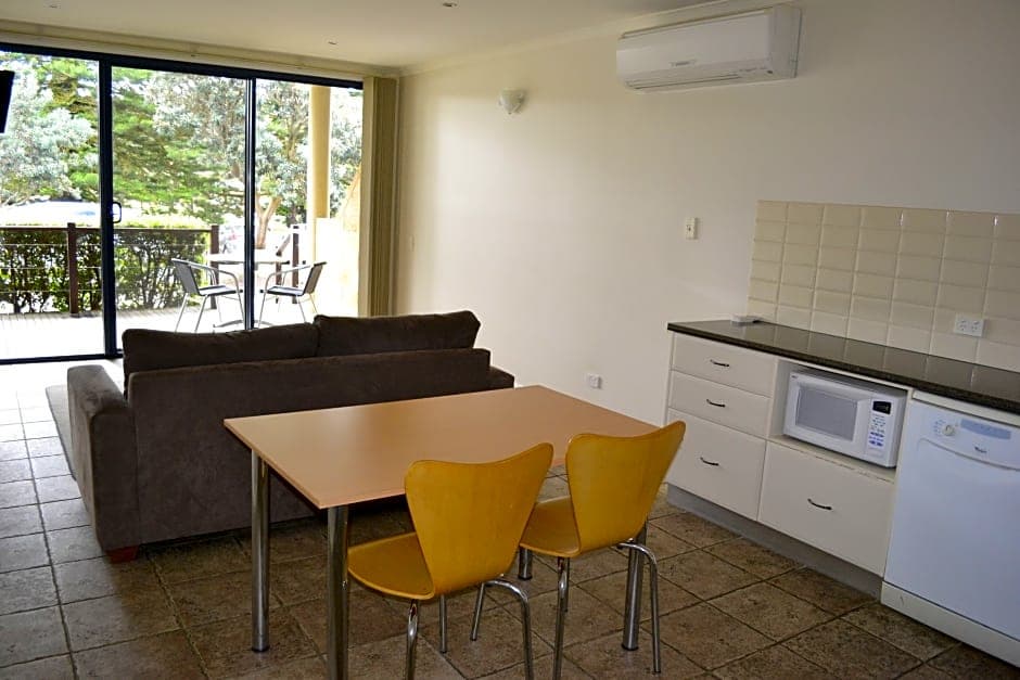 Sea Foam Villas, General view