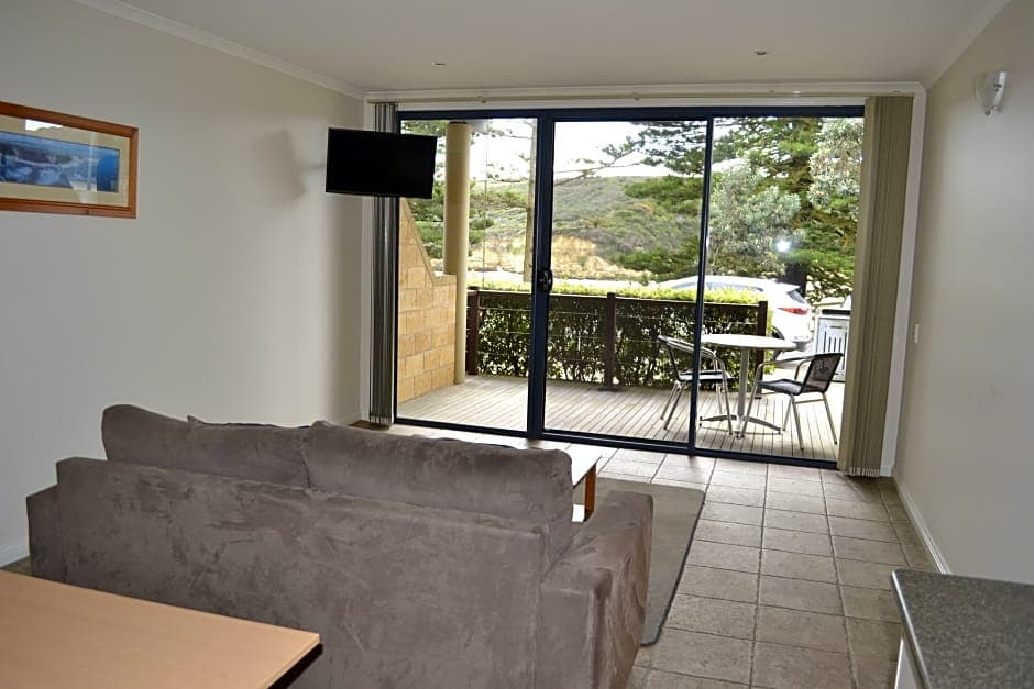 Sea Foam Villas, General view