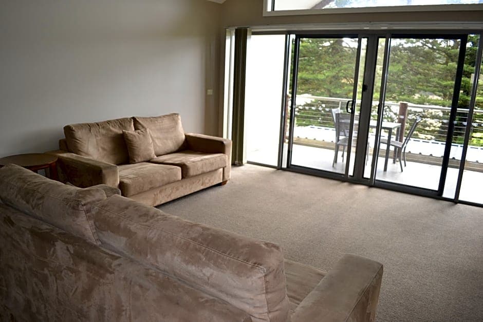 Sea Foam Villas, General view