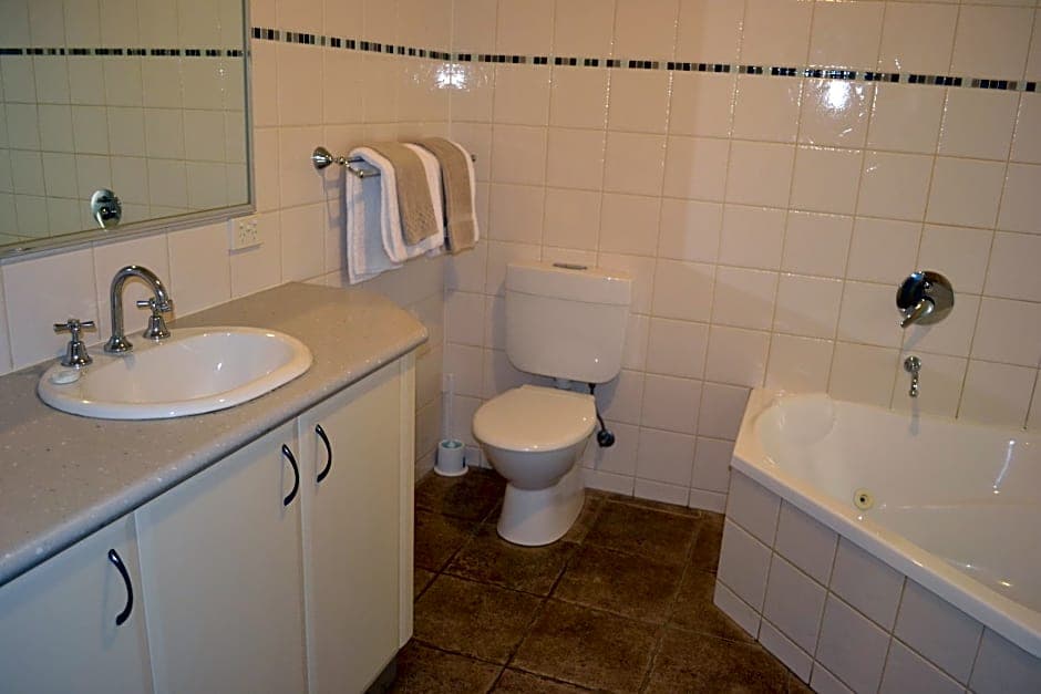 Sea Foam Villas, General view