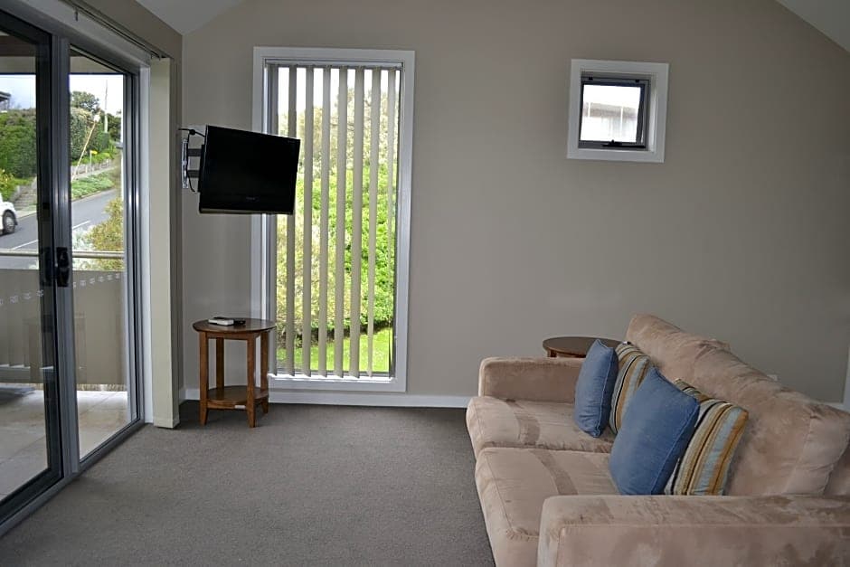 Sea Foam Villas, General view