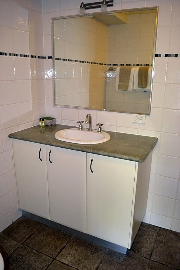 Sea Foam Villas, General view