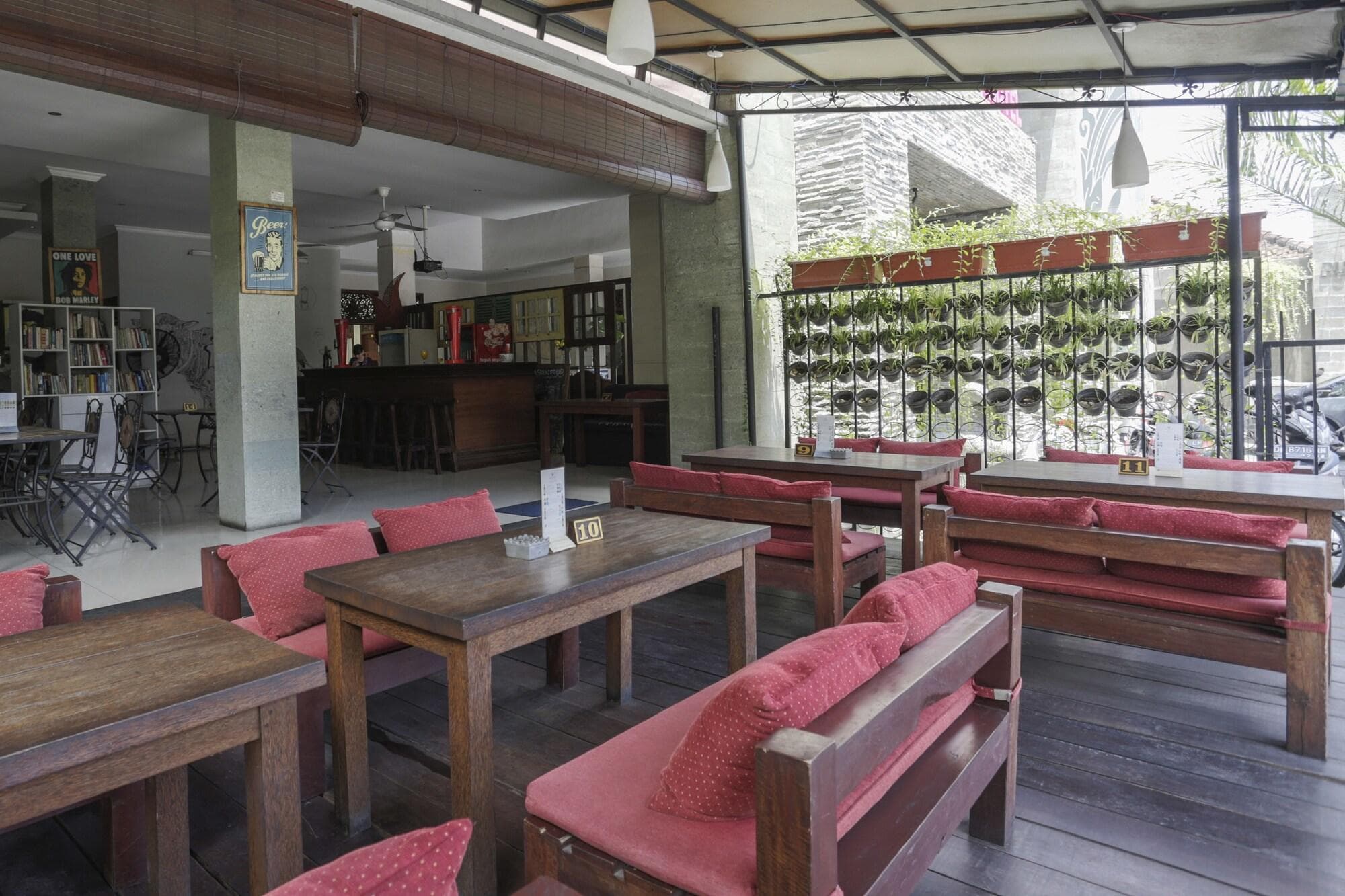 Puri Mango Hotel Sanur, Restaurant