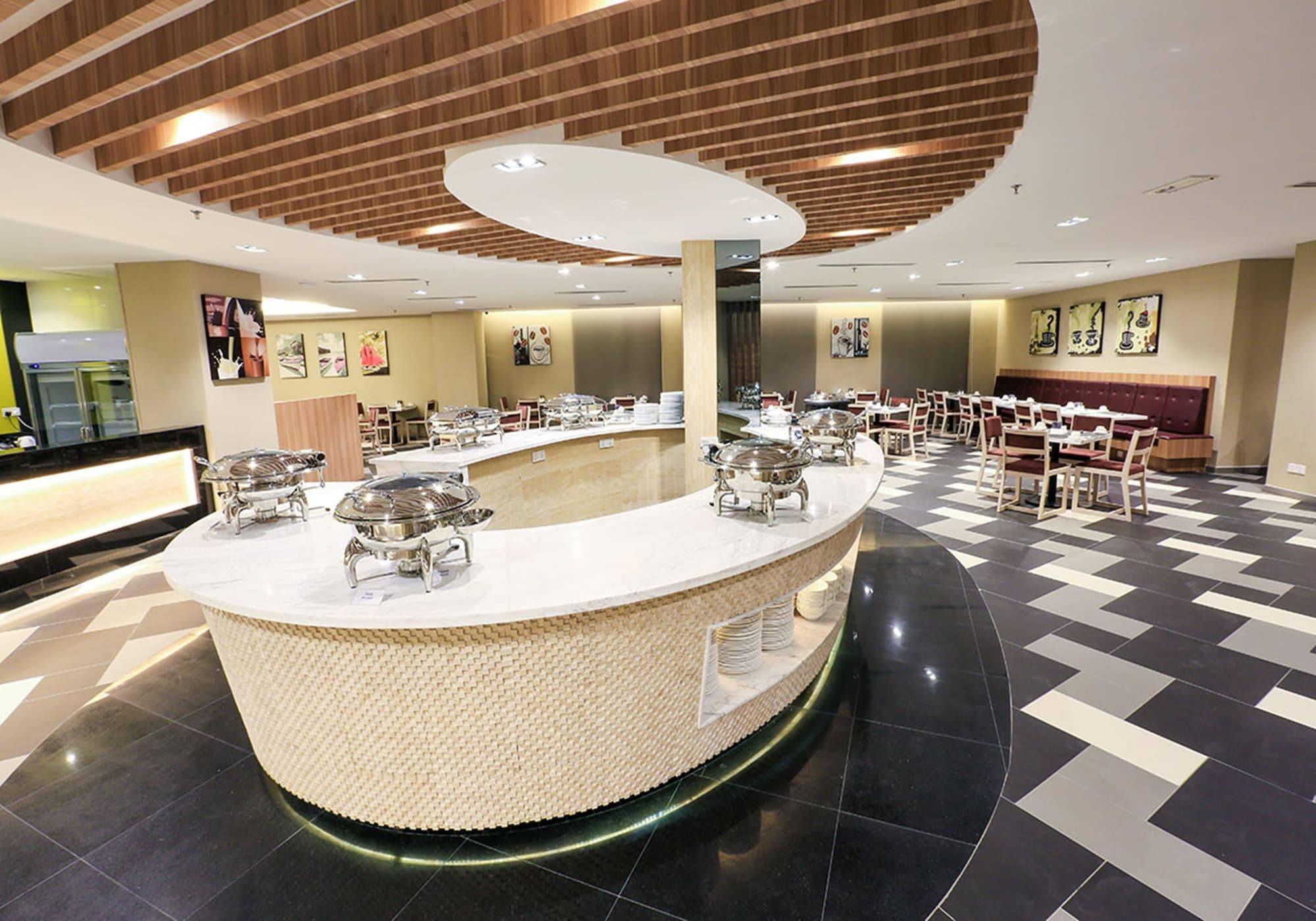 Eco Tree Hotel, Restaurant