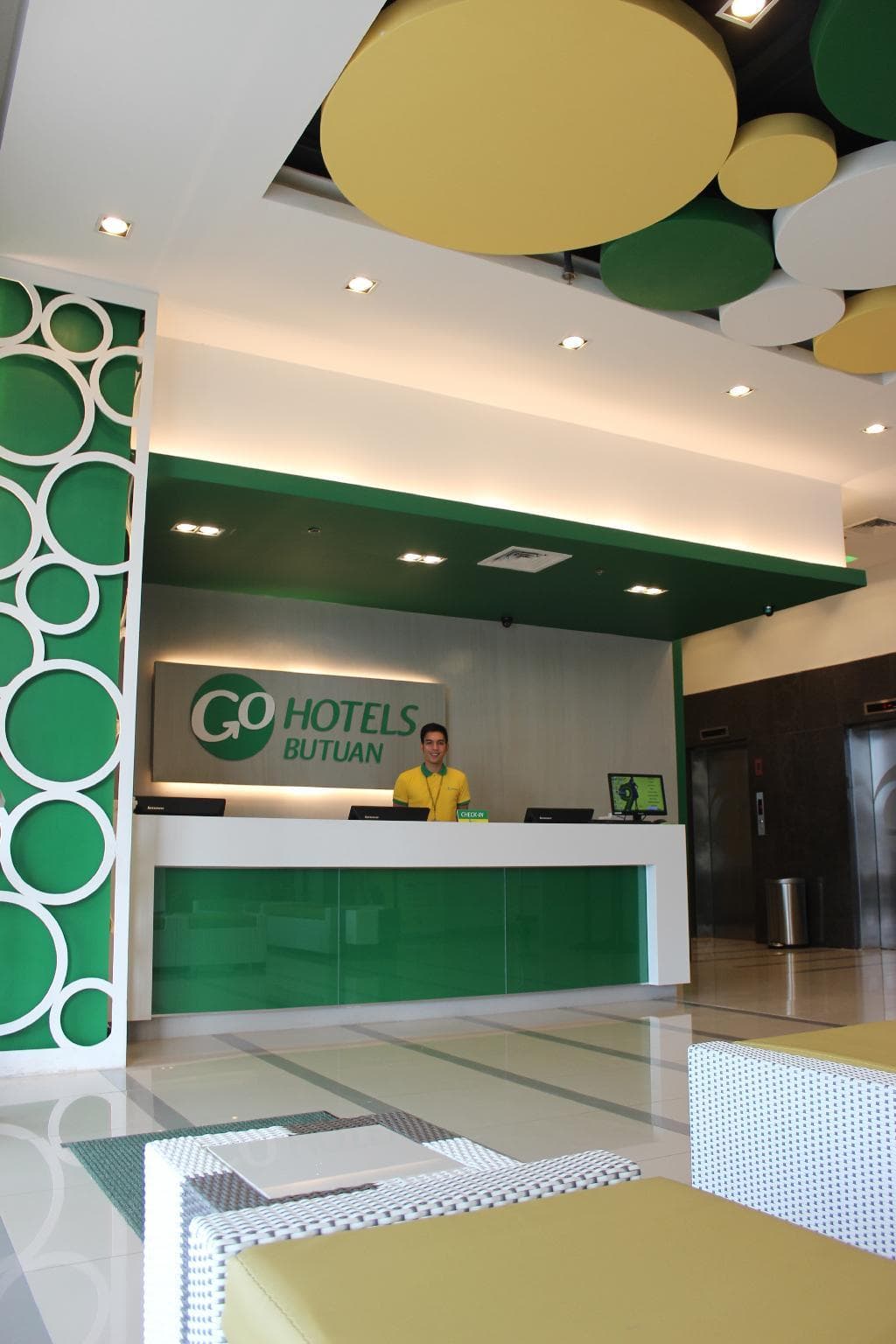 Go Hotels Butuan, Lobby
