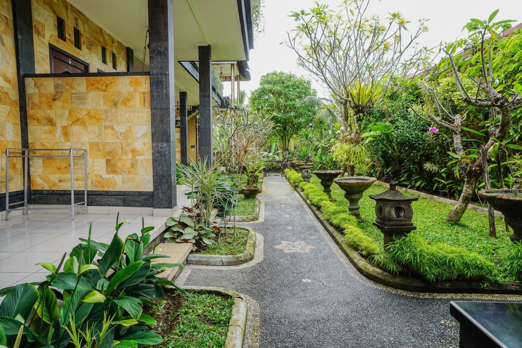 Teba House Bisma, General view