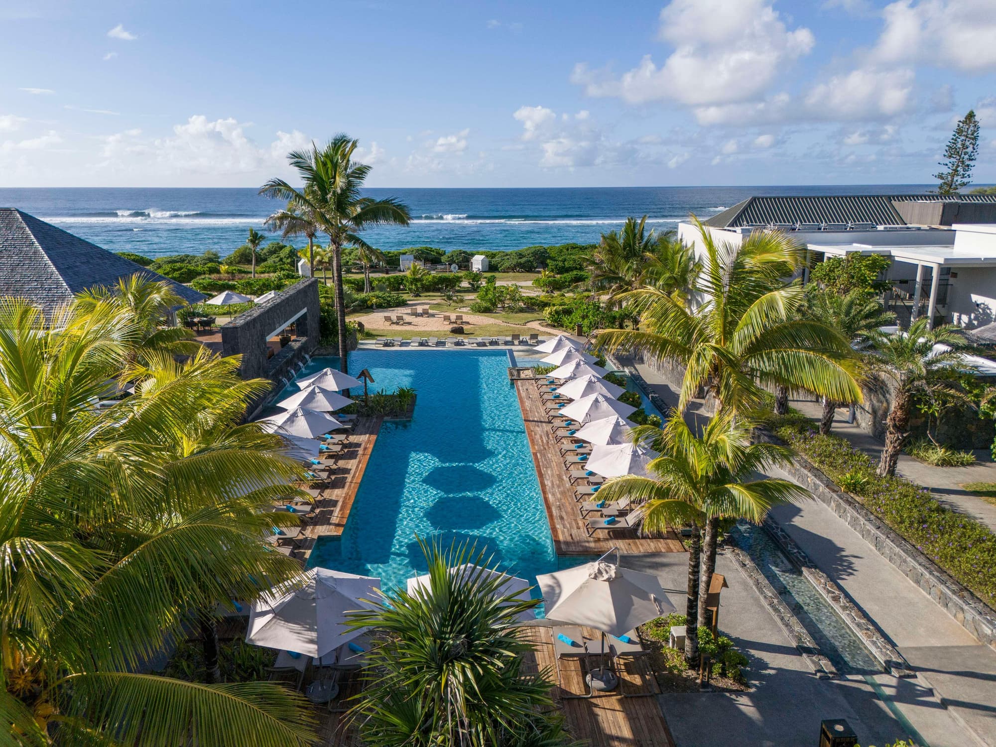 Anantara Iko Mauritius Resort & Villas, Pool