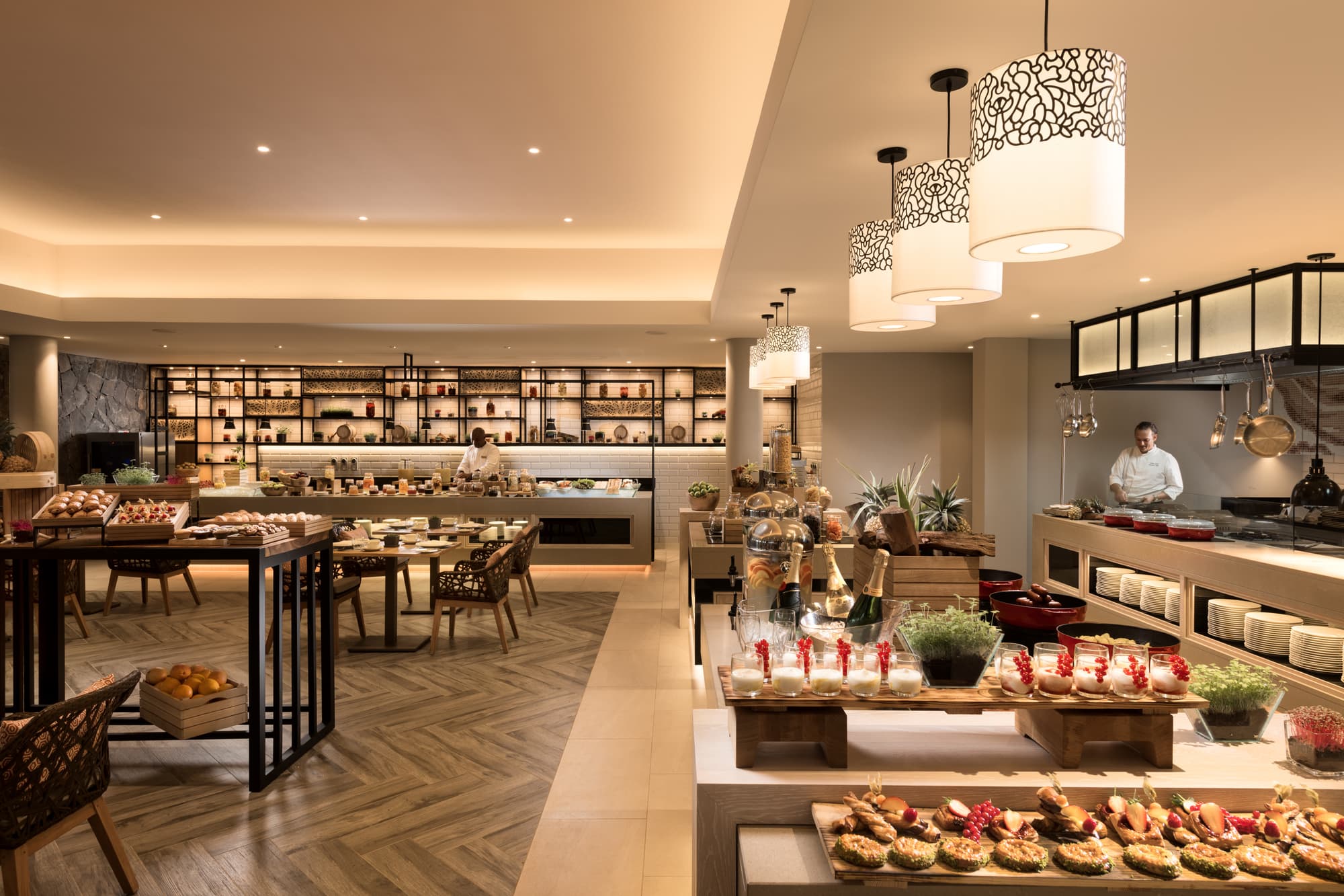 Anantara Iko Mauritius Resort & Villas, Restaurant