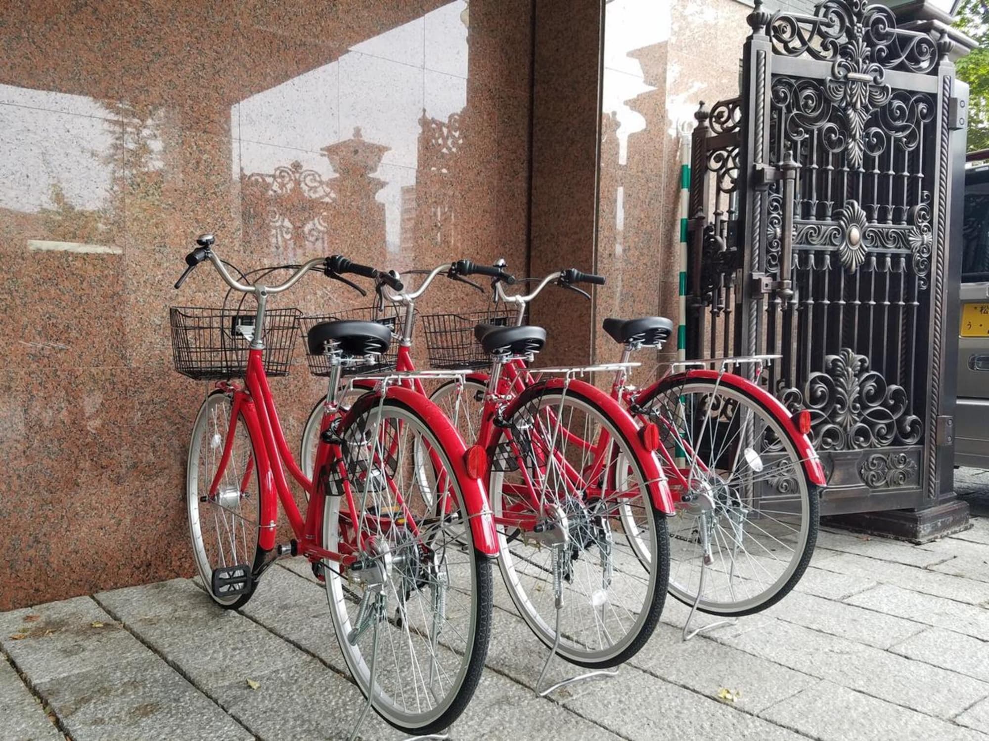 Ryokan Matsukaze, Sports and Entertainment