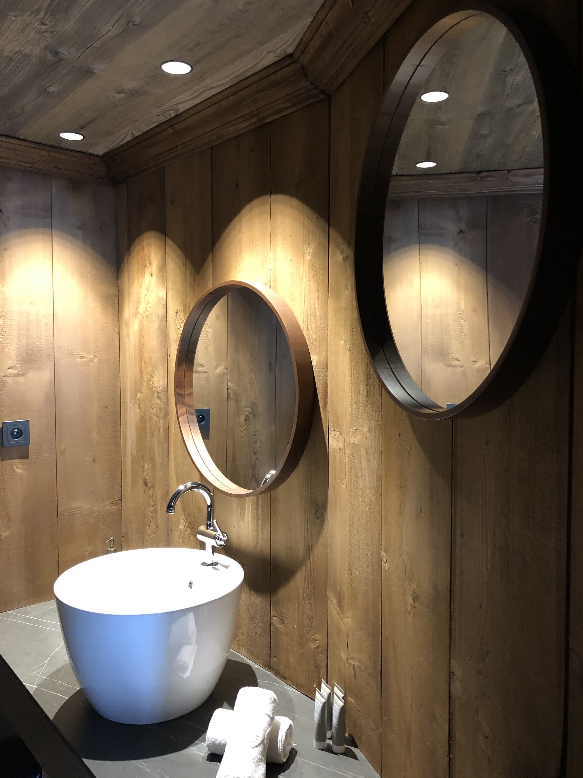 Le Val D'ISERE, Room