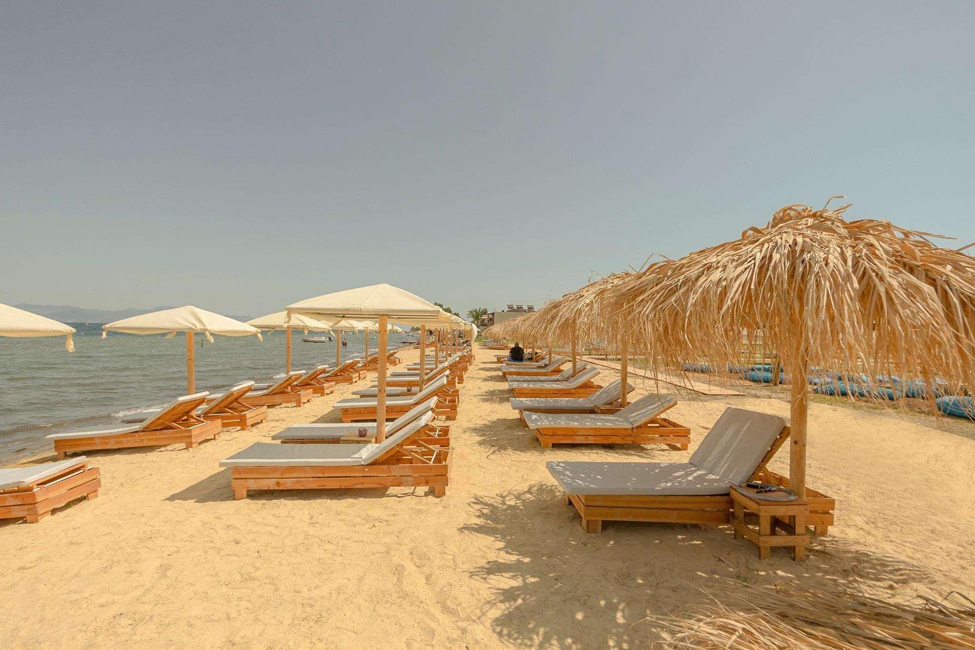Ekati Mare Boutique Resort, Beach