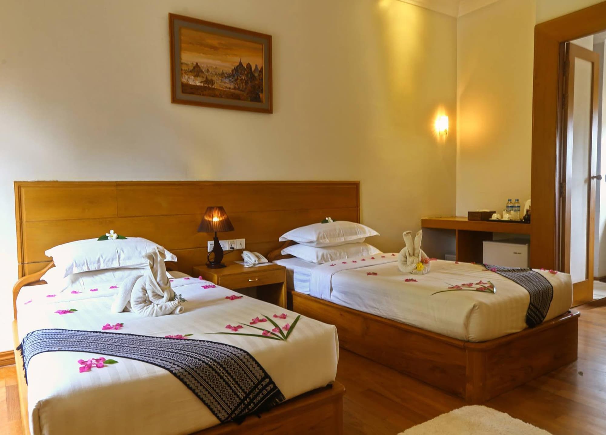 Manisanda Hotel, General view