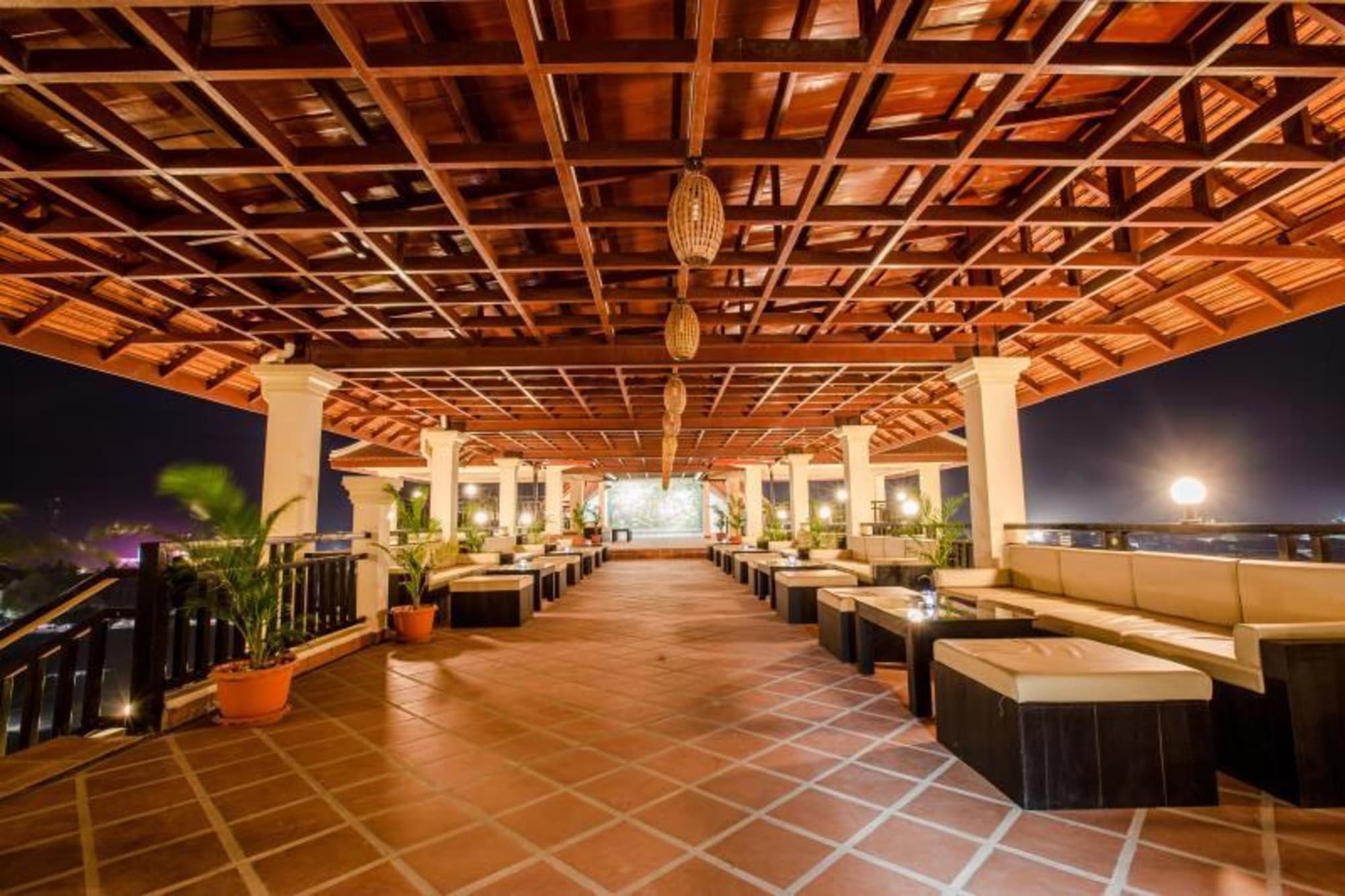 Classy Hotel, Restaurant