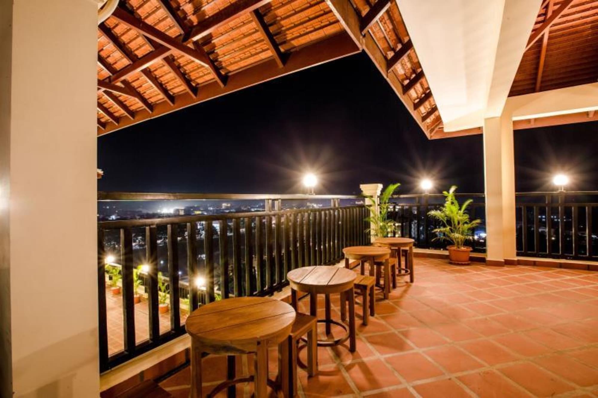 Classy Hotel, Restaurant