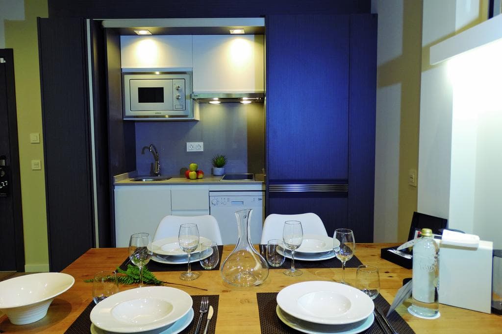 Bilbao City Center by Abba Suites, Room