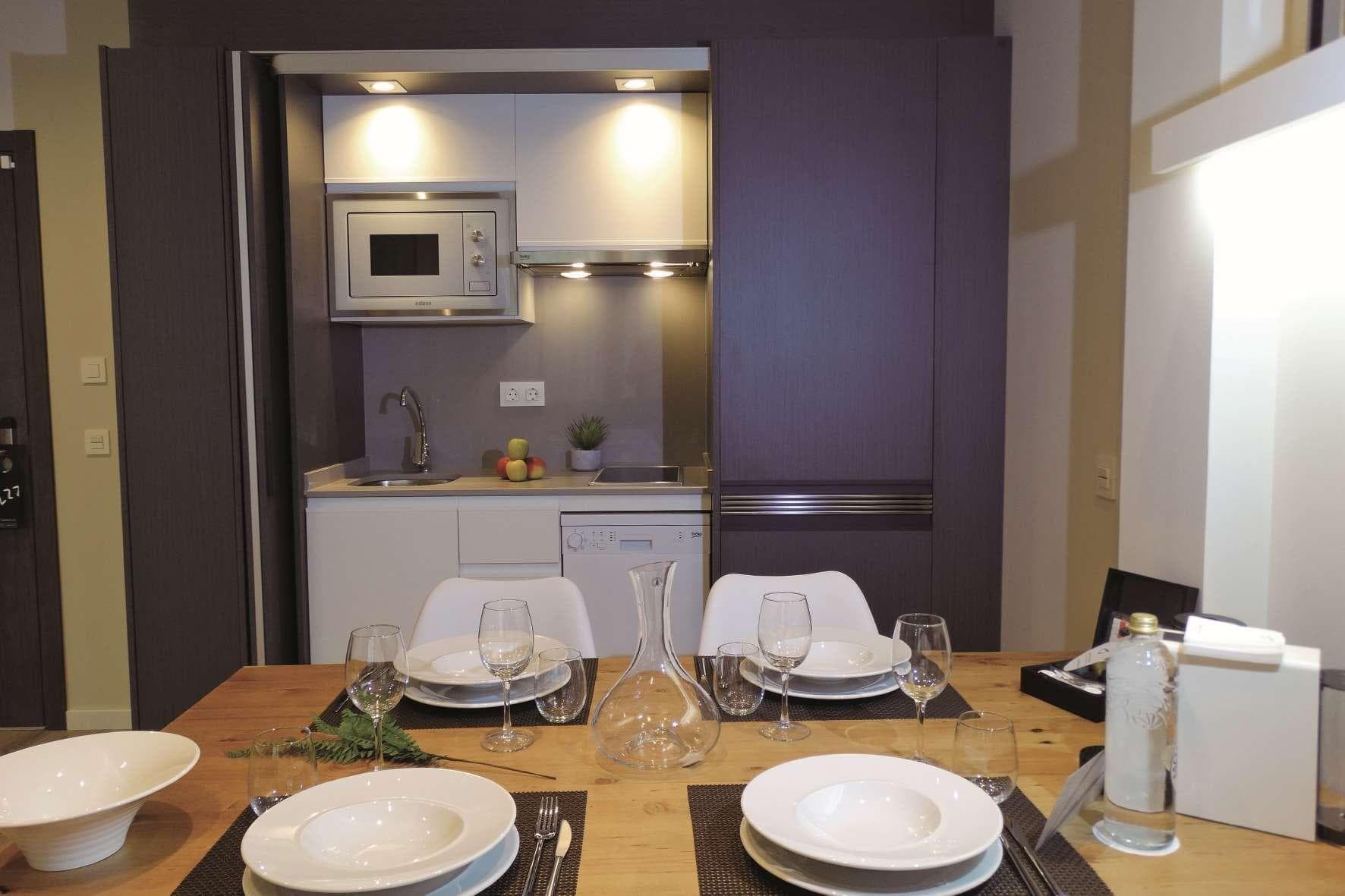 Bilbao City Center by Abba Suites, Room