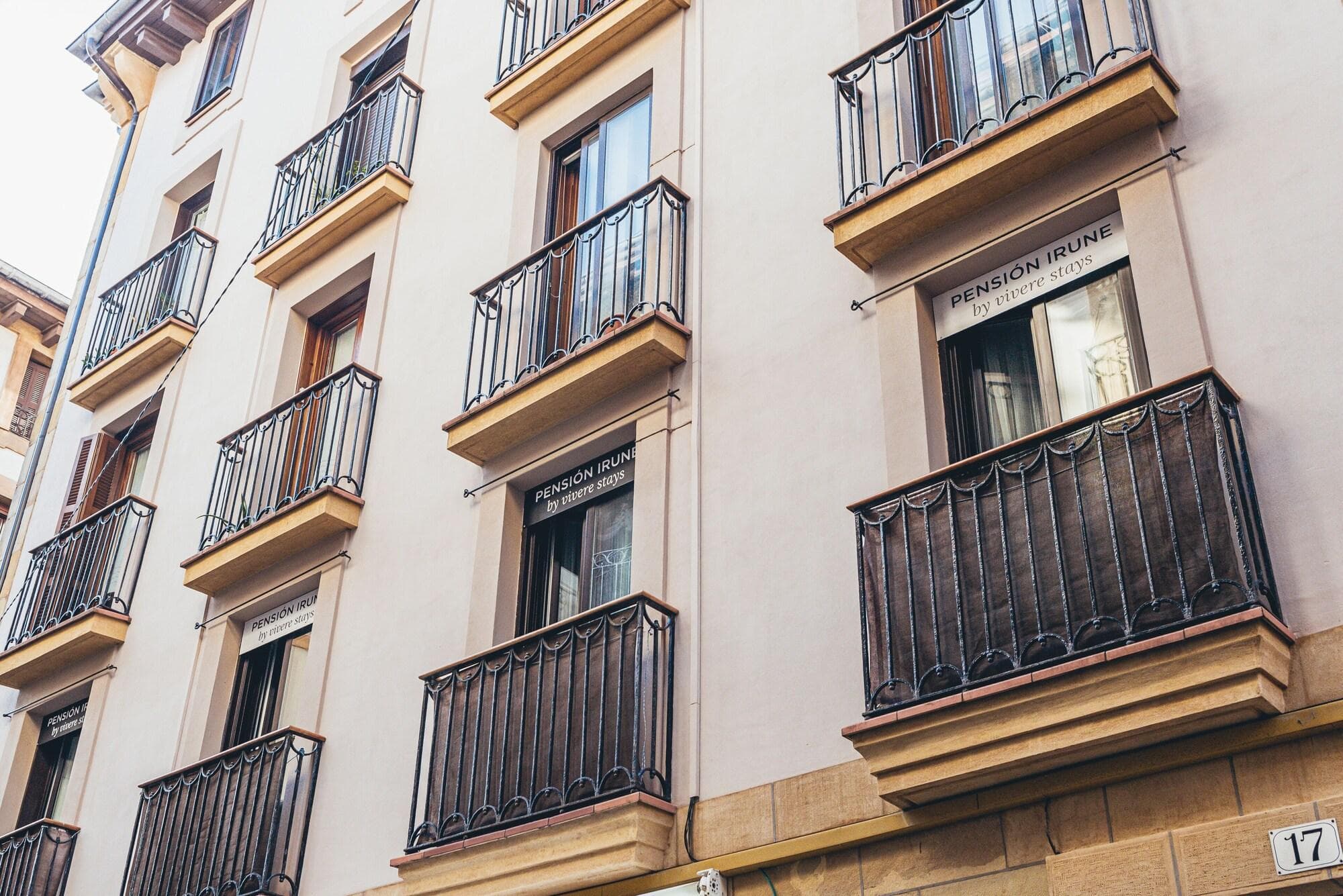 Pensión Irune, General view
