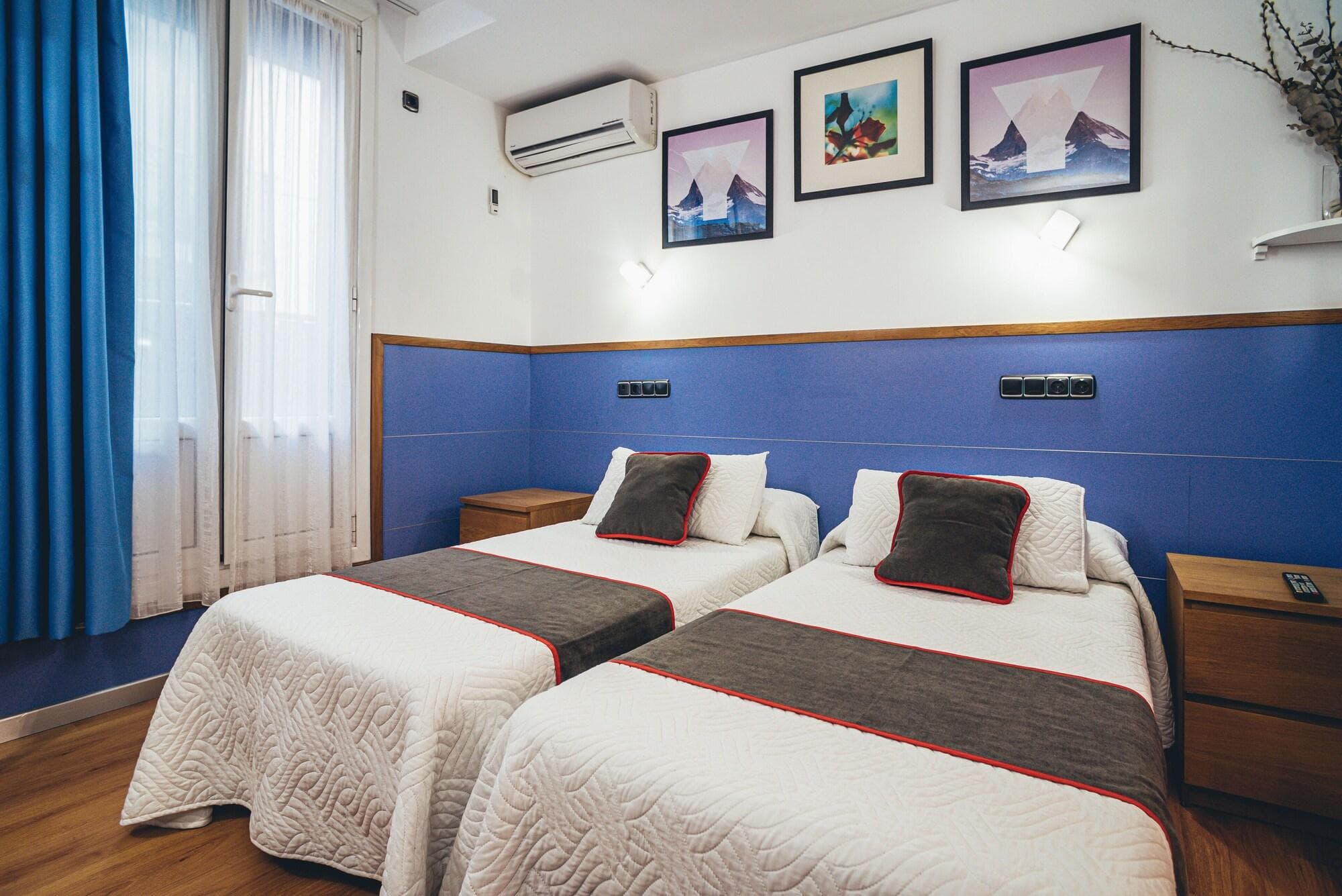 Pensión Irune, Room