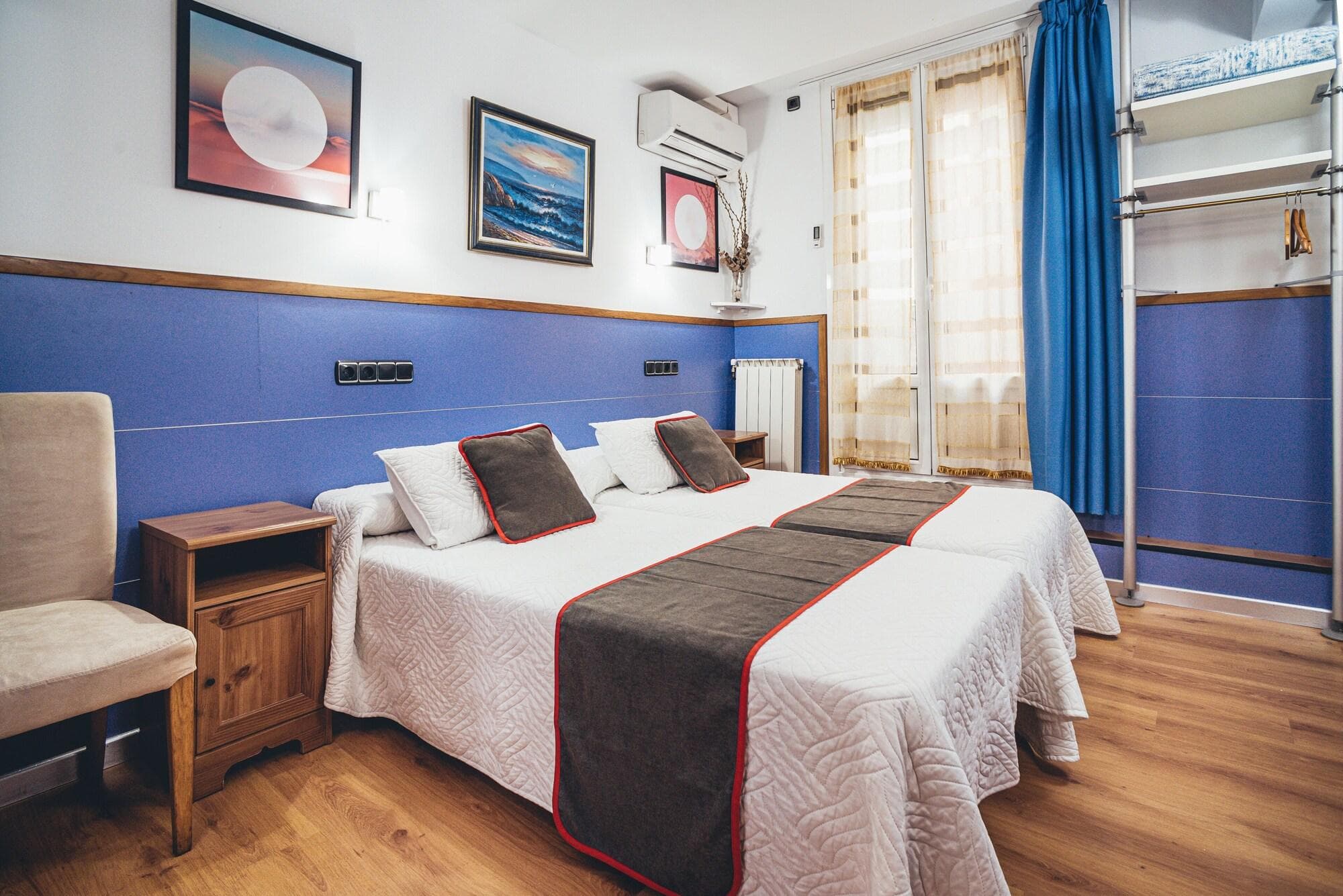 Pensión Irune, Room