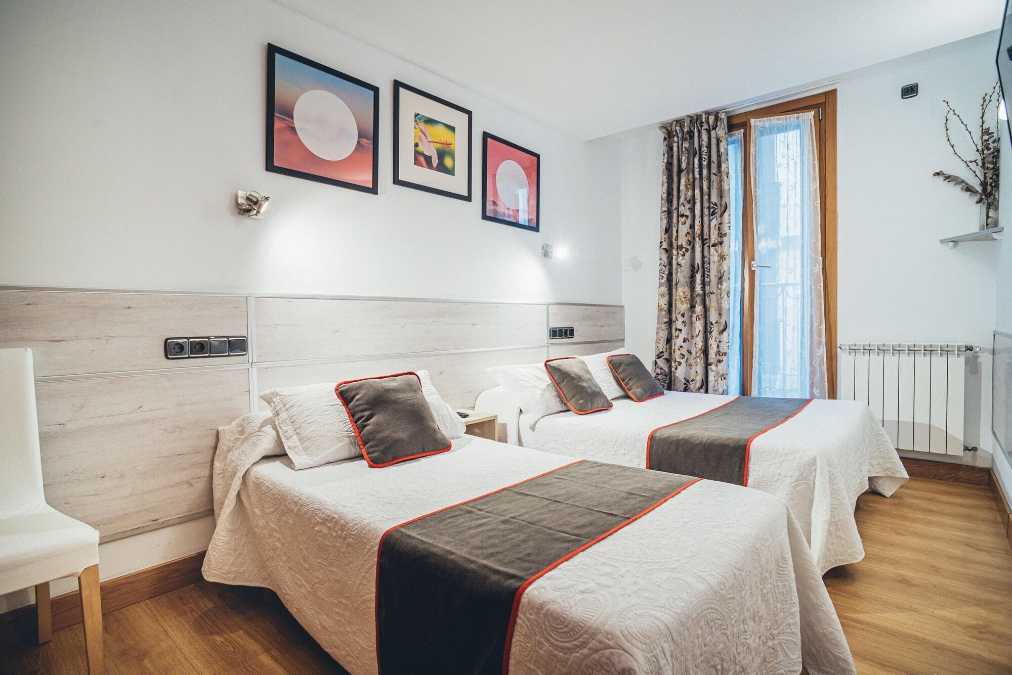 Pensión Irune, Room