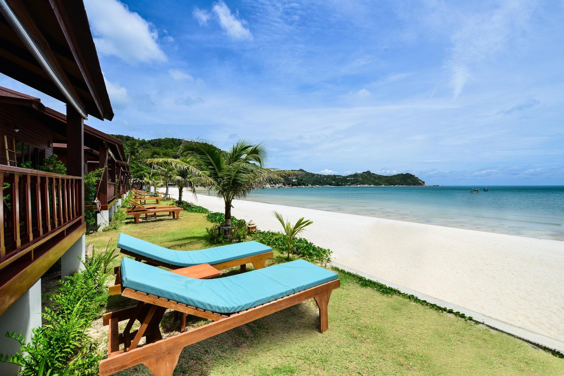Pingchan Koh Phangan Beachfront Resort, General view