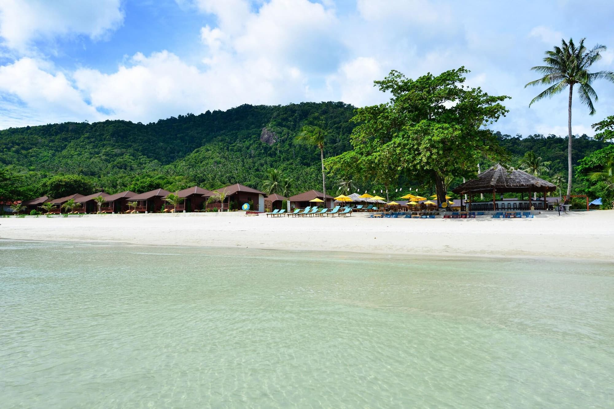 Pingchan Koh Phangan Beachfront Resort, General view