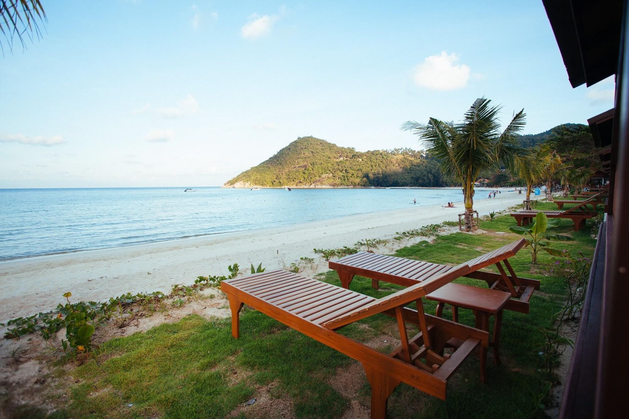 Pingchan Koh Phangan Beachfront Resort, General view