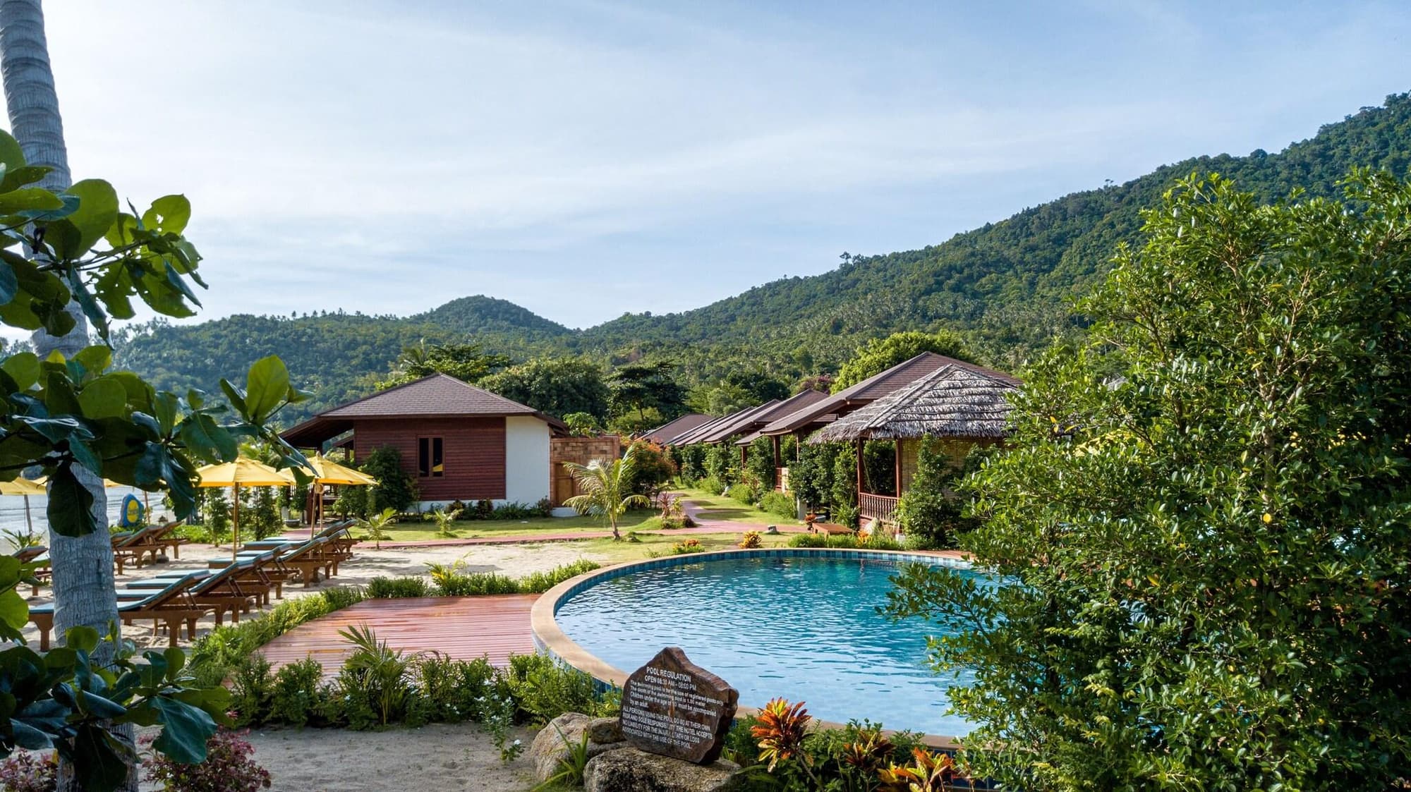 Pingchan Koh Phangan Beachfront Resort, Pool