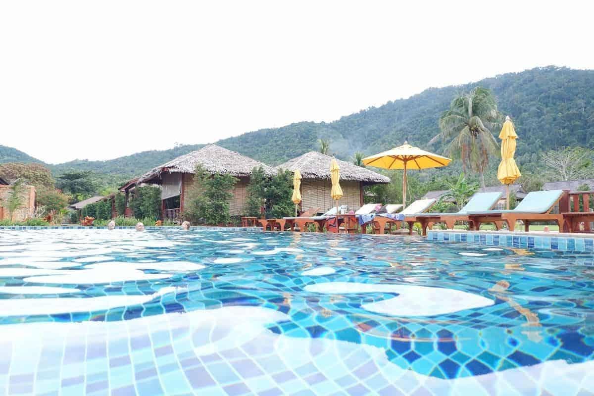 Pingchan Koh Phangan Beachfront Resort, Beach