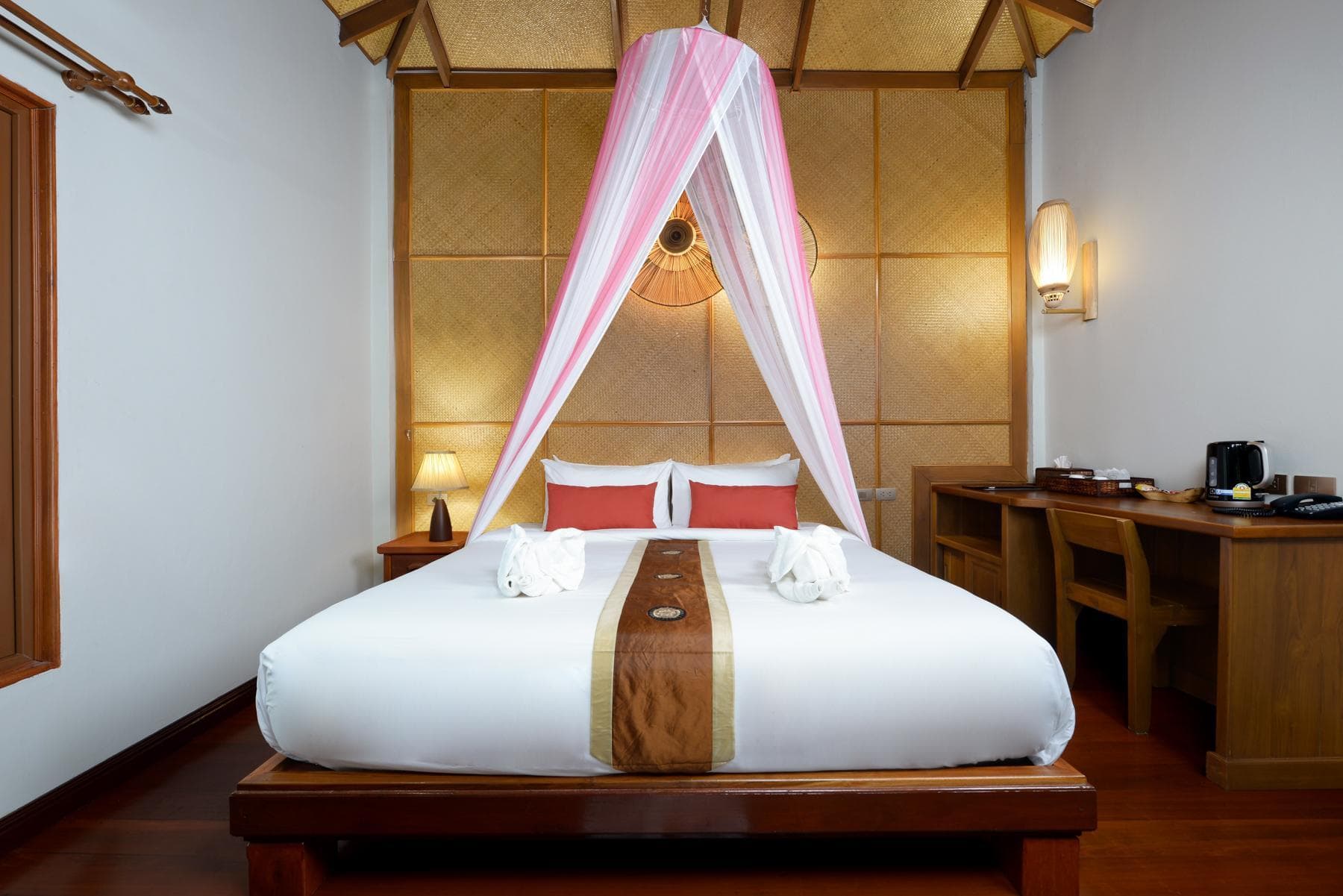 Pingchan Koh Phangan Beachfront Resort, Room