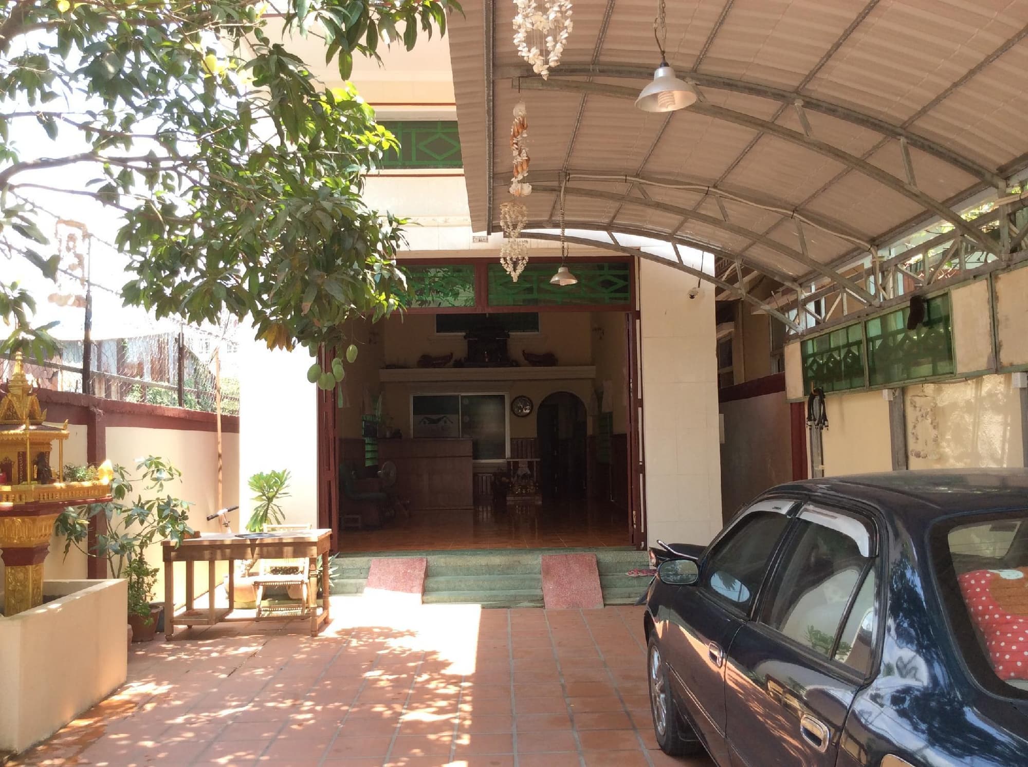 139 Guest House, General view