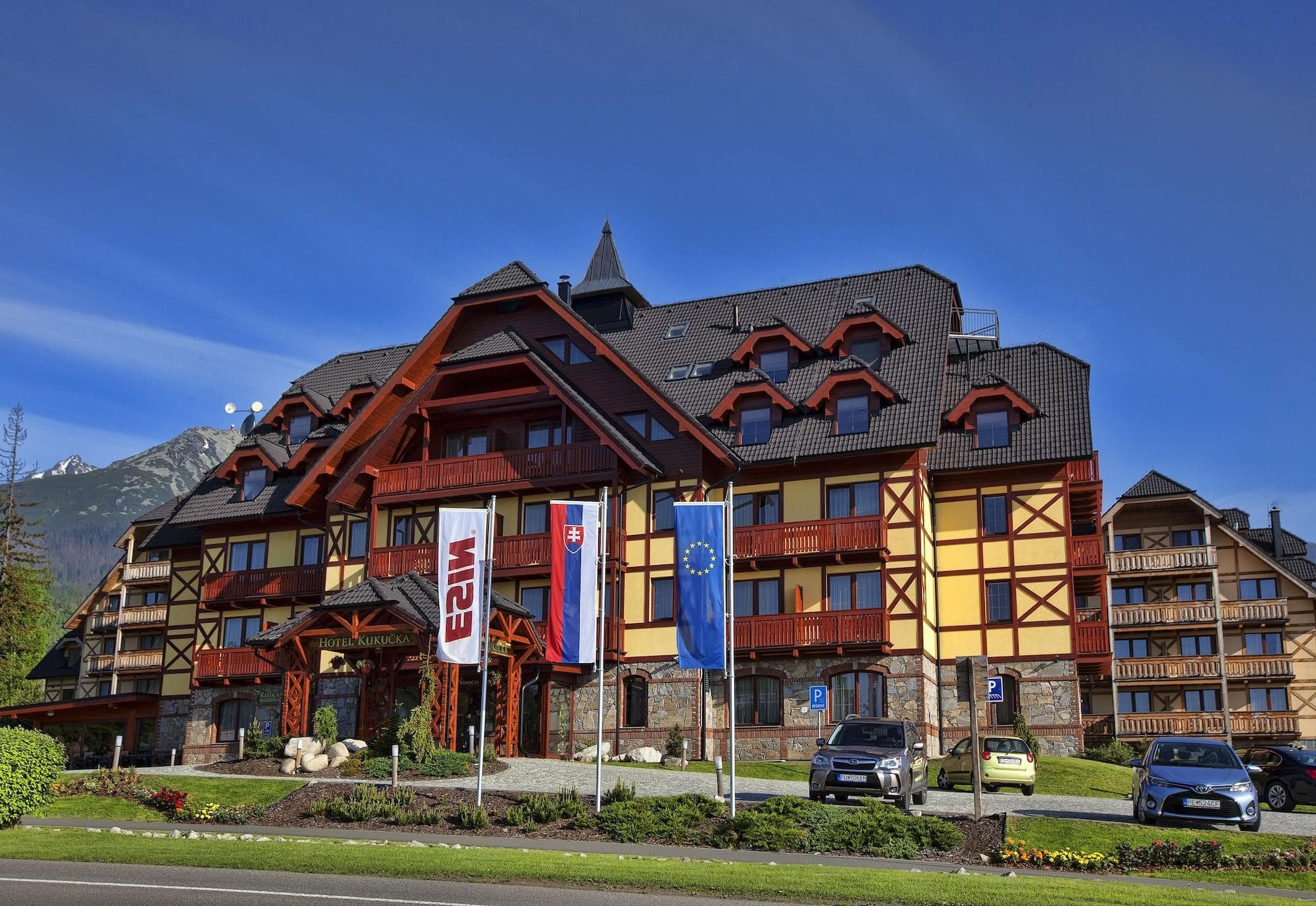 Aplend Kukucka Mountain Hotel & Residences, General view
