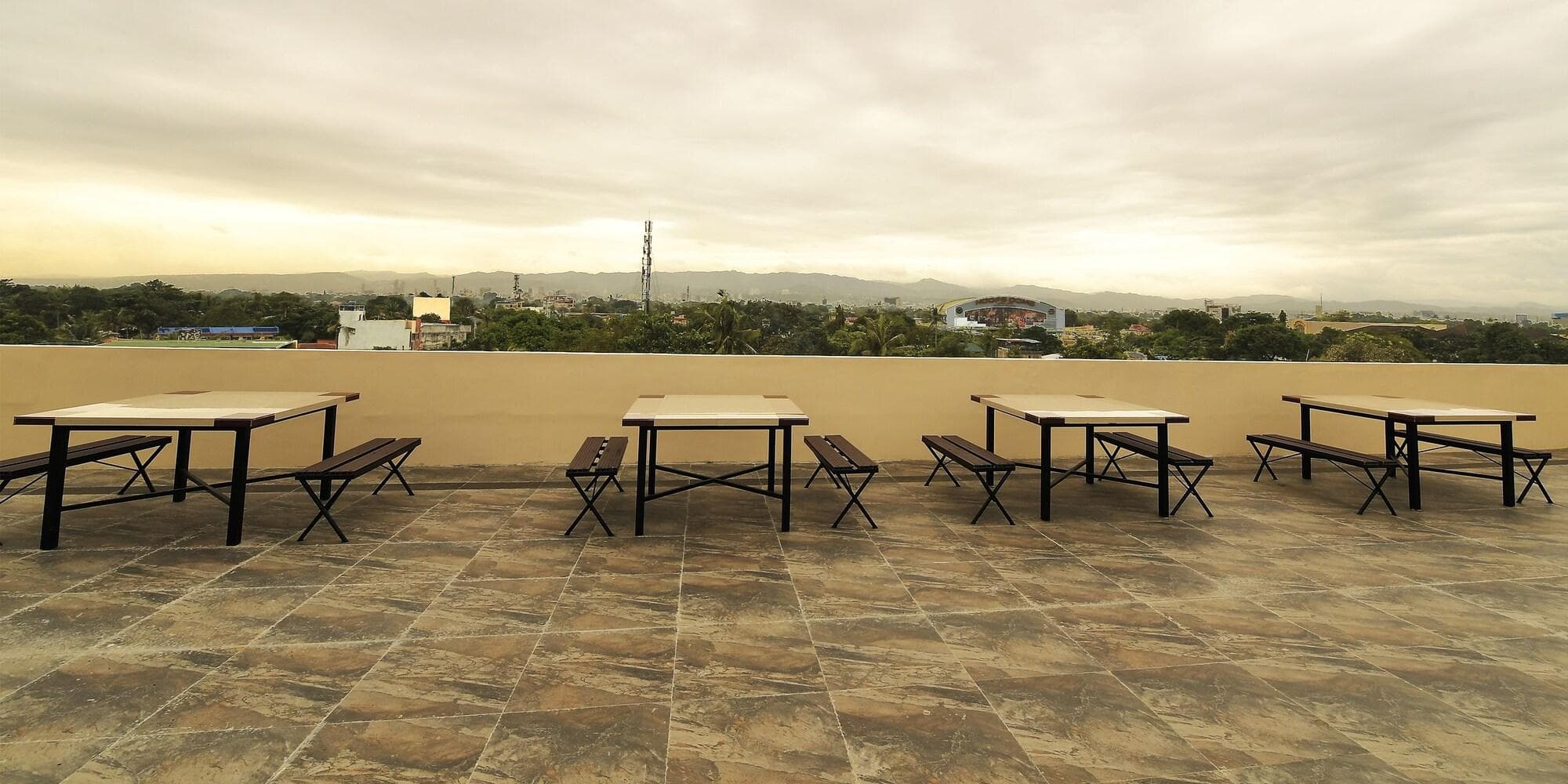 Cebu Courtyard, Terrace