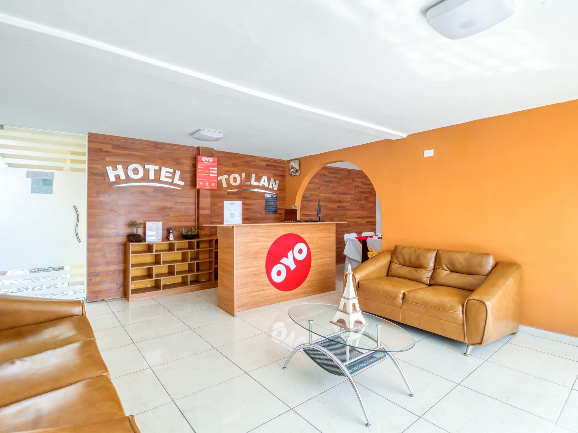 OYO Hotel Familiar Tollan, Lobby