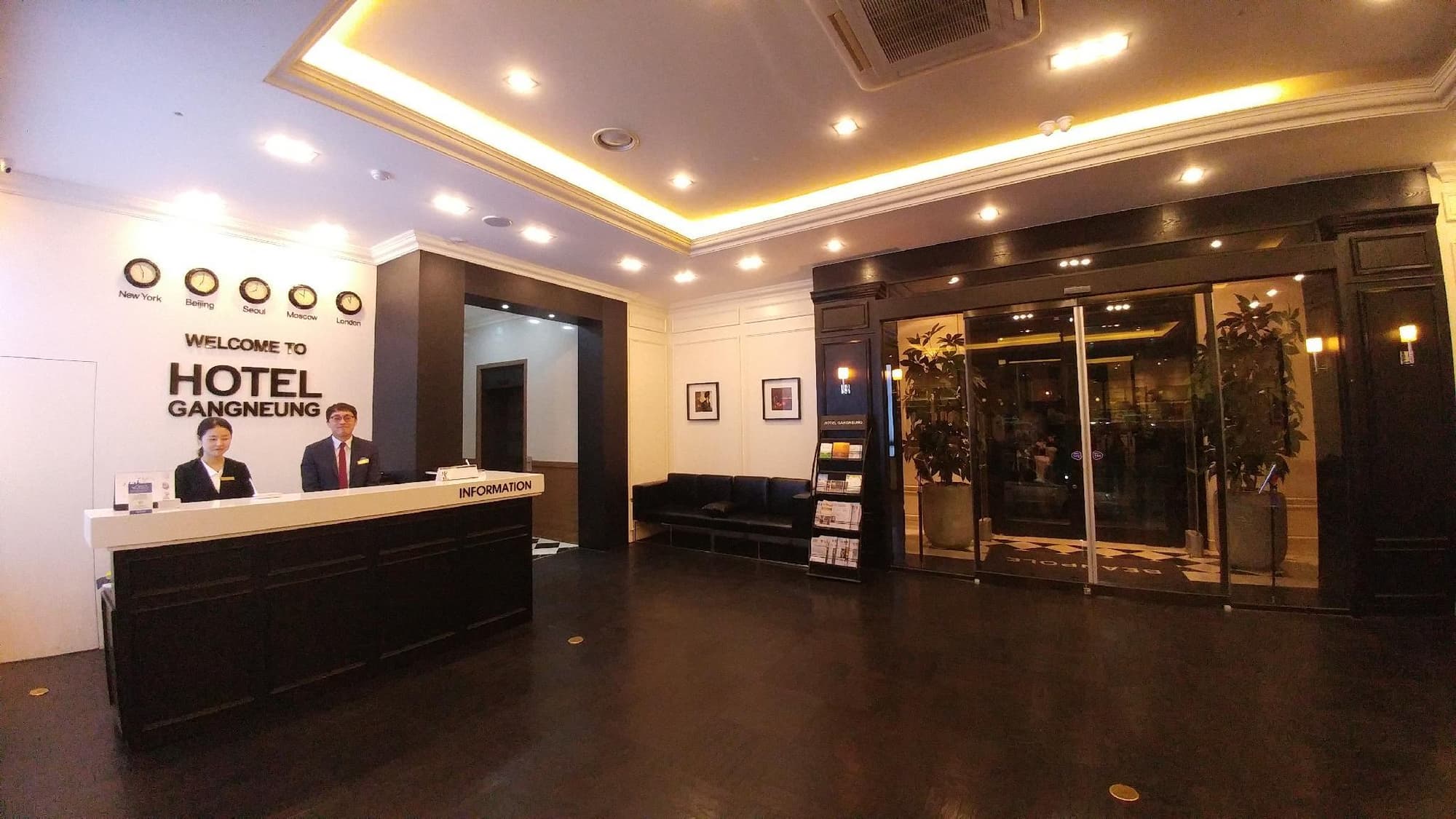 Gangneung Tourist Hotel, Lobby