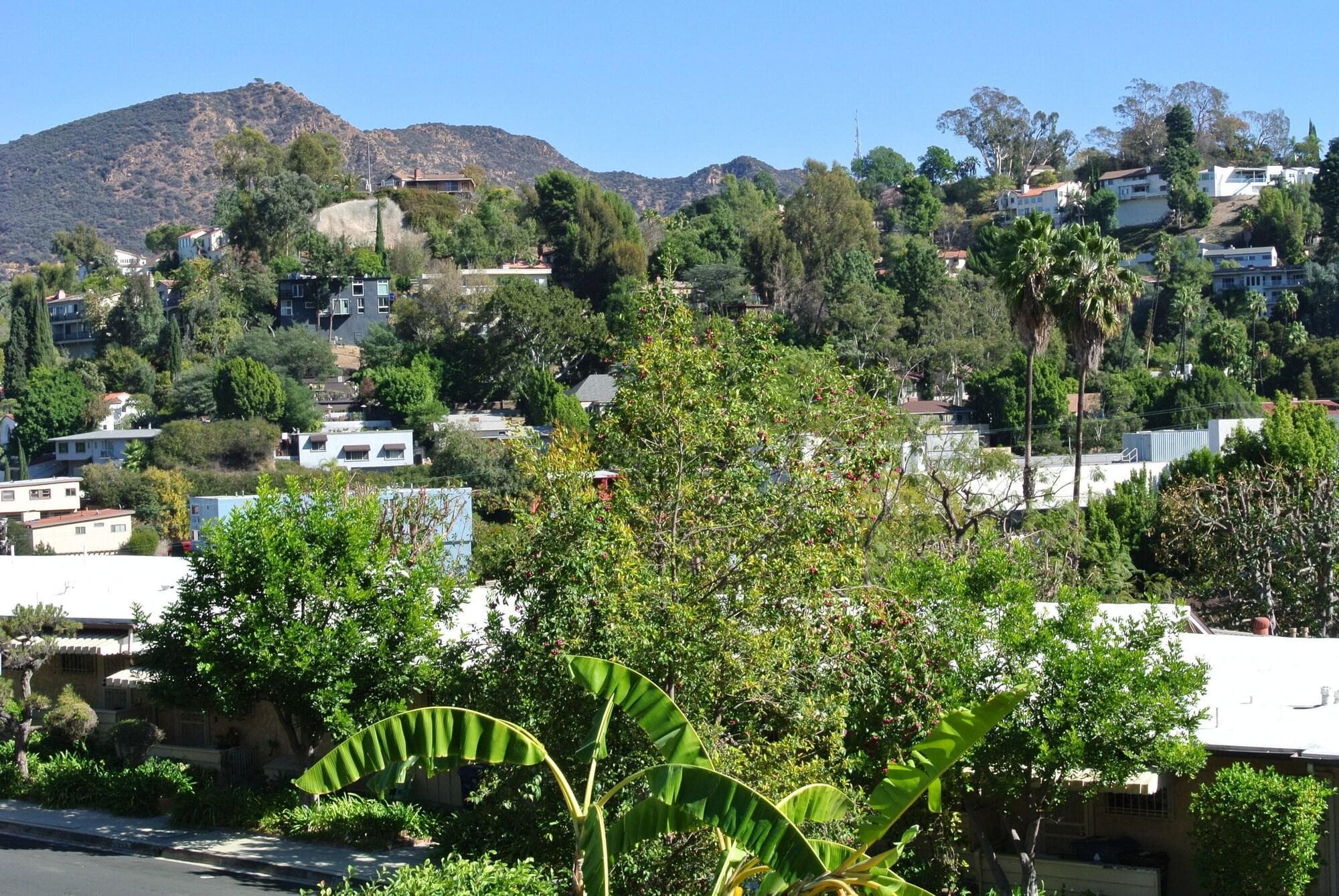 Mini Mansion In Hollywood Hills, General view
