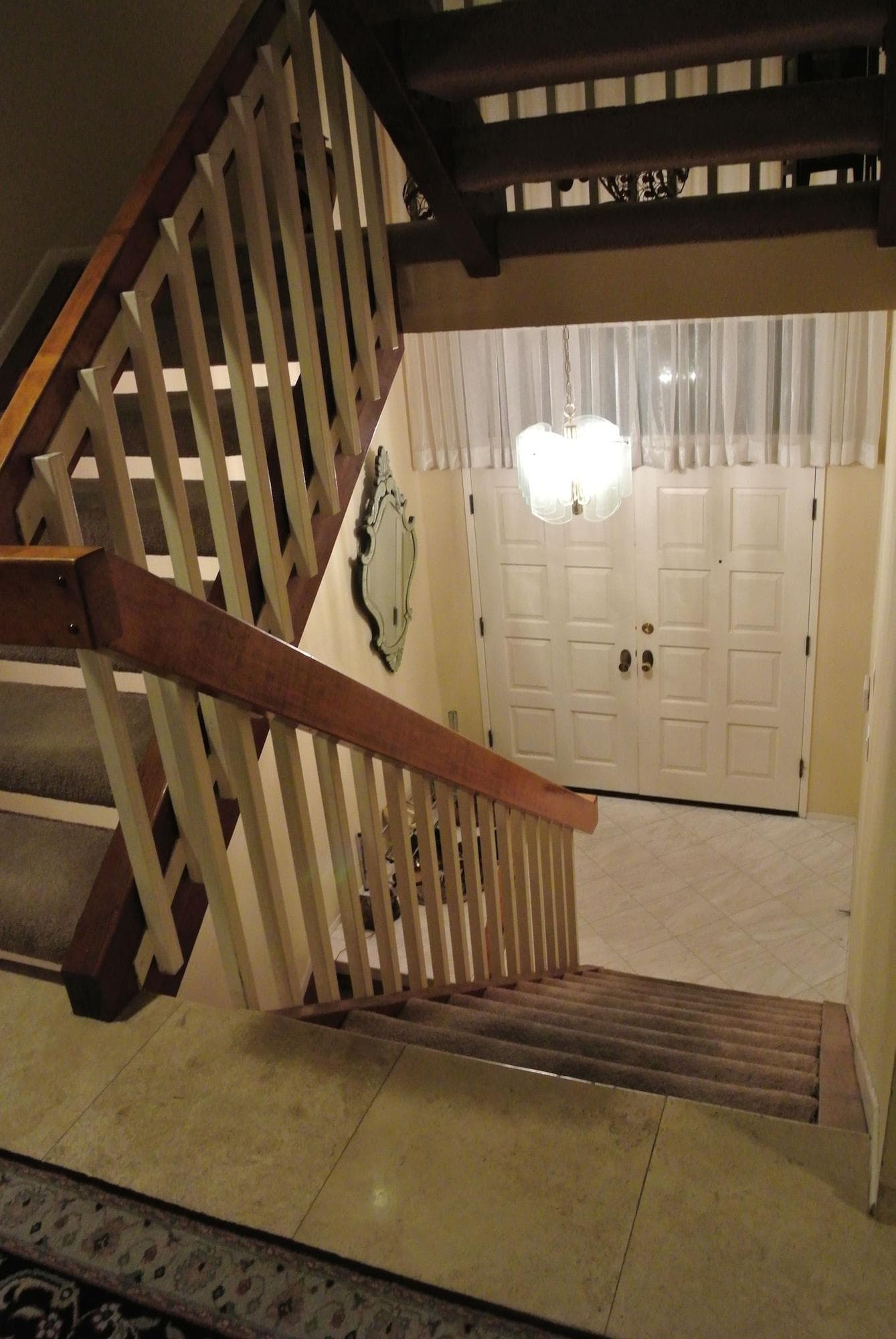 Mini Mansion In Hollywood Hills, Lobby