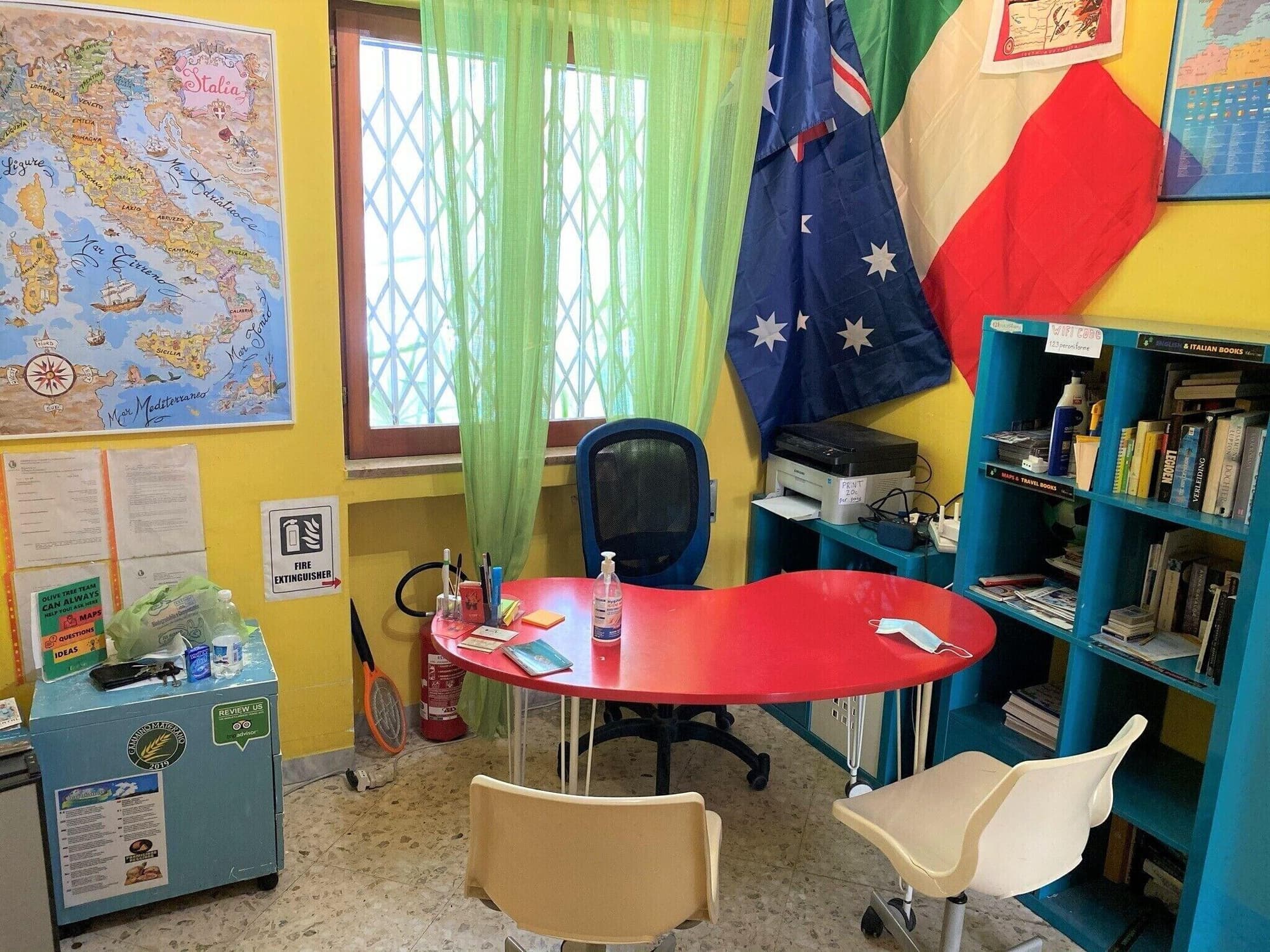 Olive Tree Hostel, Lobby