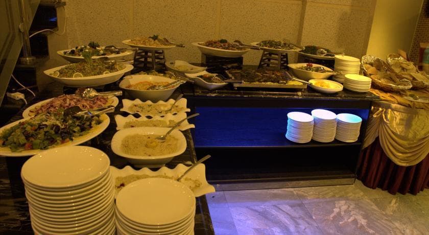 Holiday Jazan Hotel, Restaurant