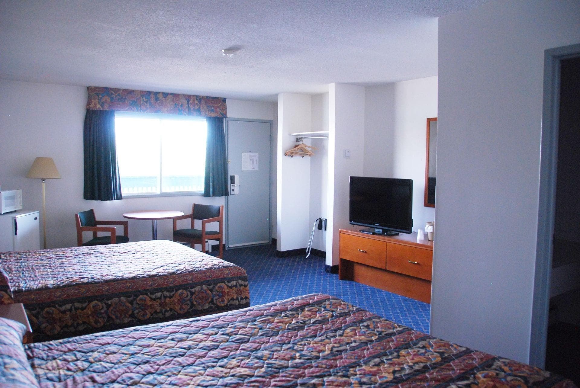 Superlodge Canada Lethbridge, Room