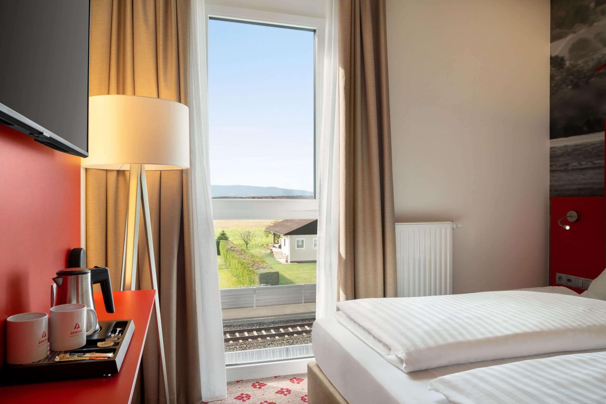 Amedia Express Graz Airport a Trademark by Wyndham, Room