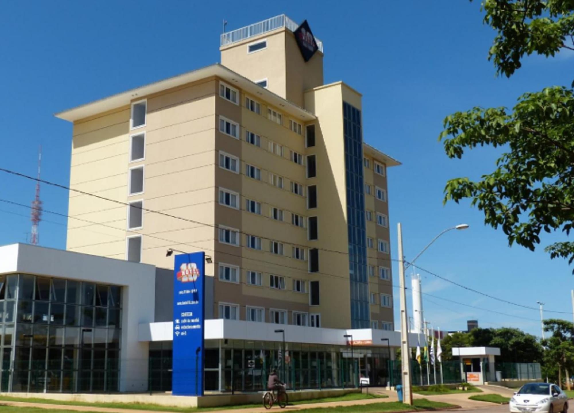 Hotel 10 Palmas, General view