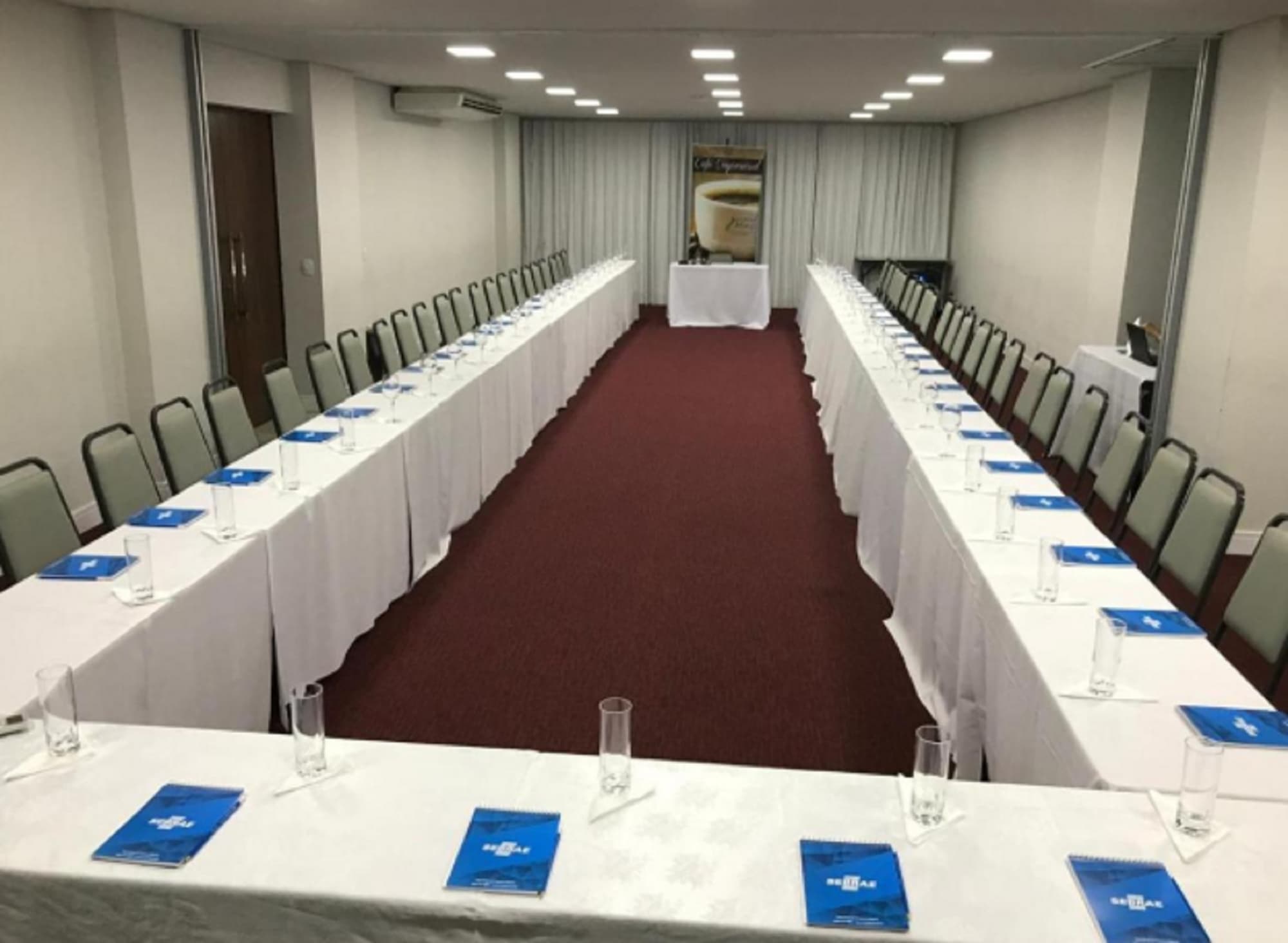 Hotel 10 Palmas, Conferences