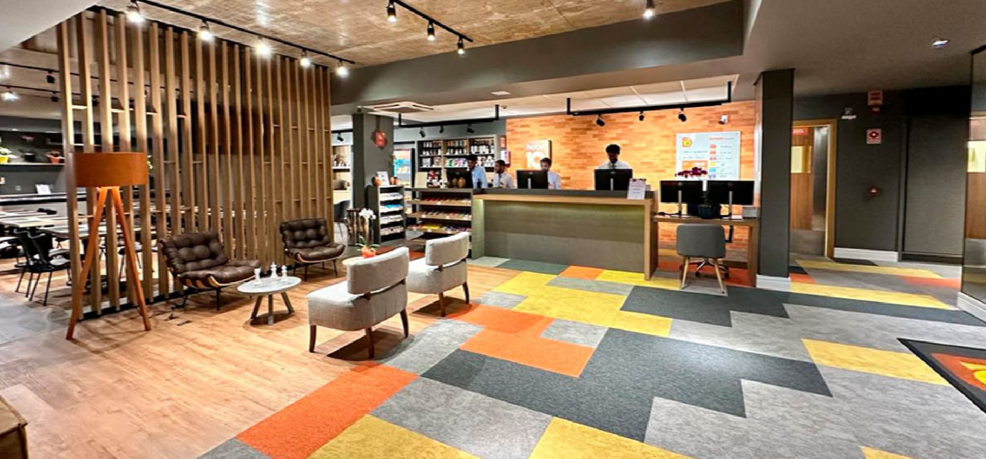 Hotel 10 Palmas, Lobby