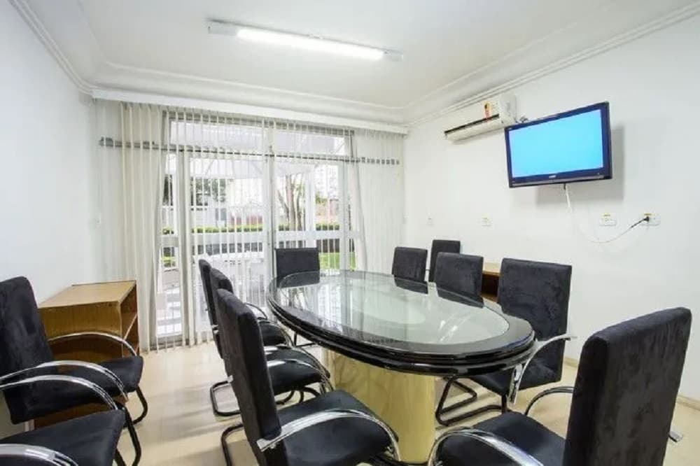 Paulista Flat, Conferences