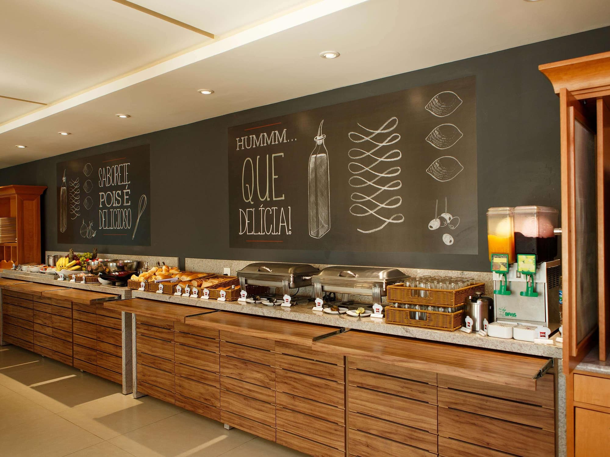 Ibis Vitoria Da Conquista, Restaurant