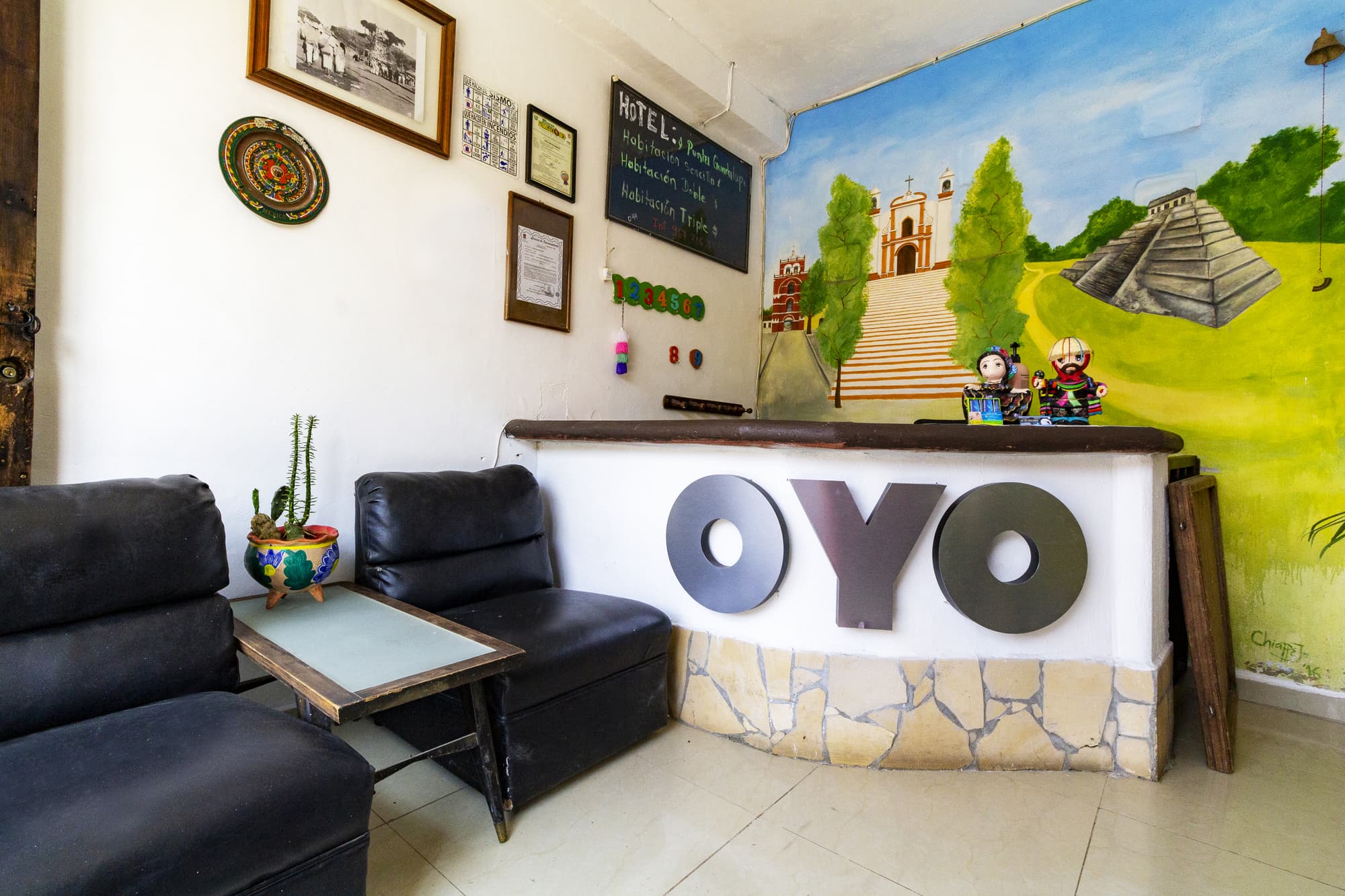 OYO Hotel Punta Guadalupe, Lobby
