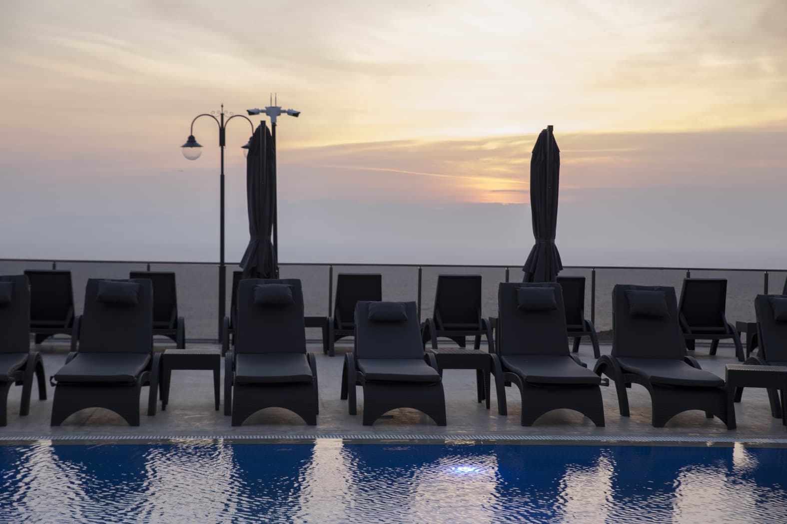 Neopol Hotel Deluxe, Pool