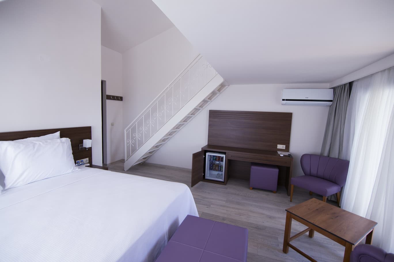 Neopol Hotel Deluxe, Room