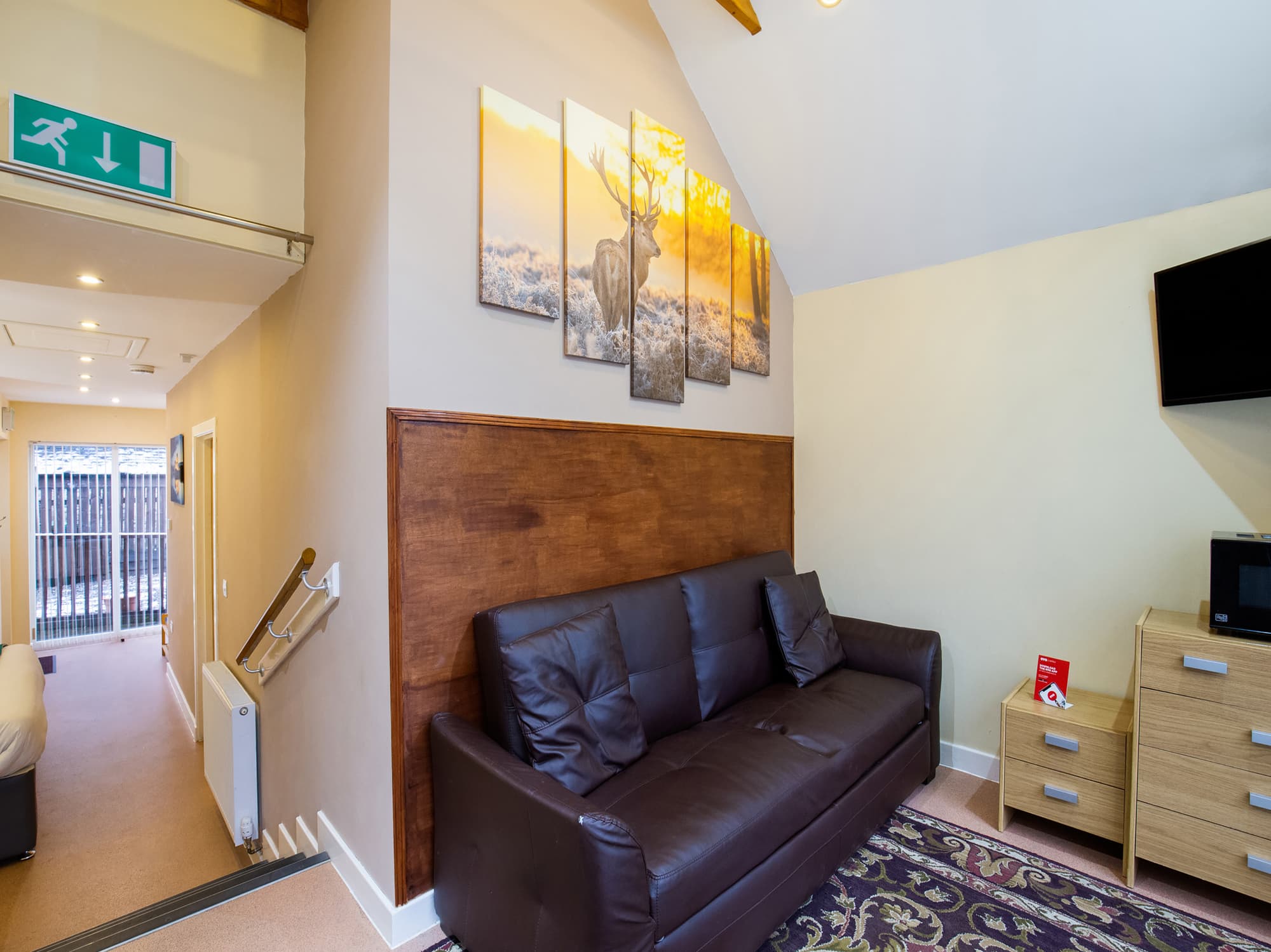 OYO Eastbank Hotel, Speyside Scotland, Room